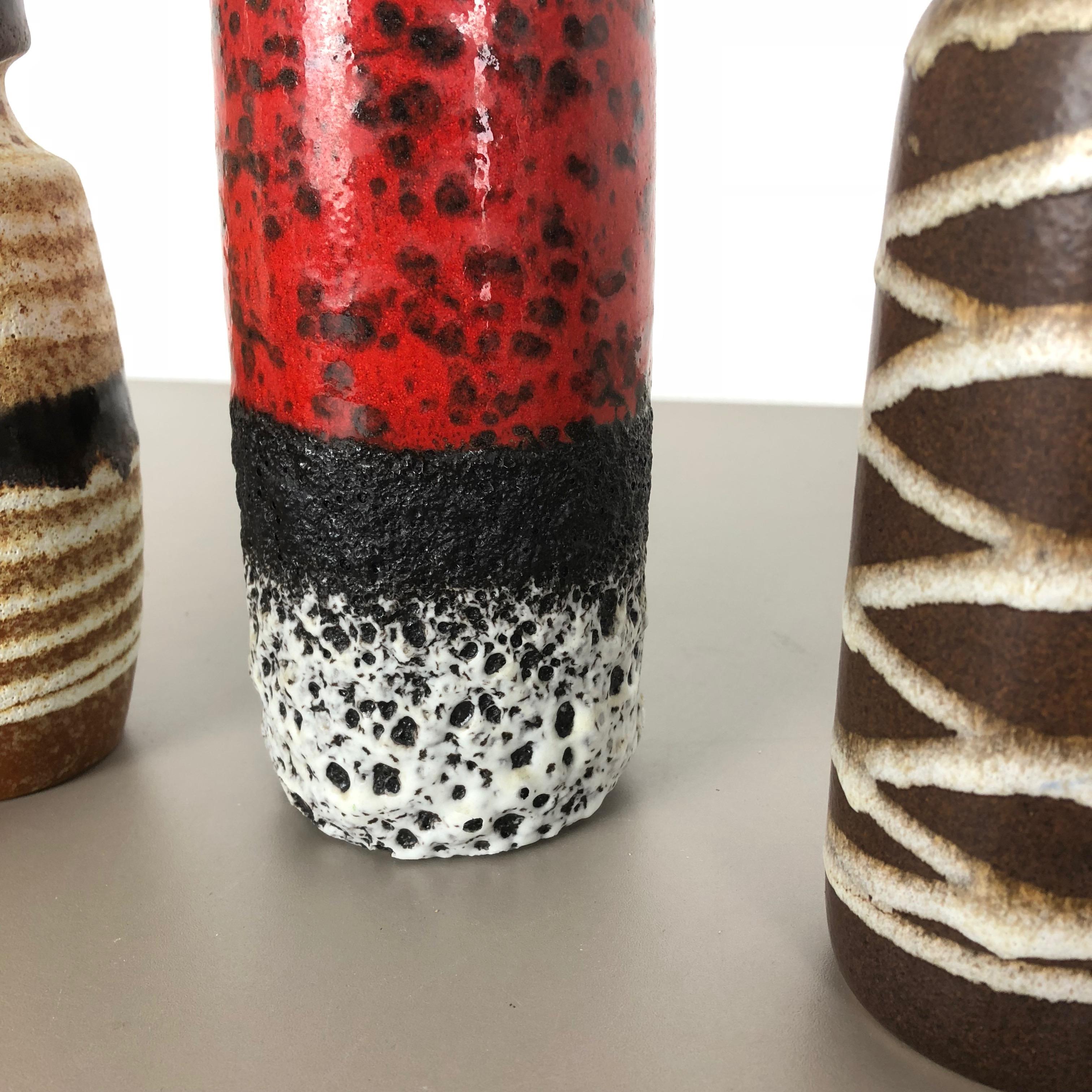 20ième siècle Ensemble de quatre vases multicolores en poterie de lave grasse de Scheurich, Allemagne en vente