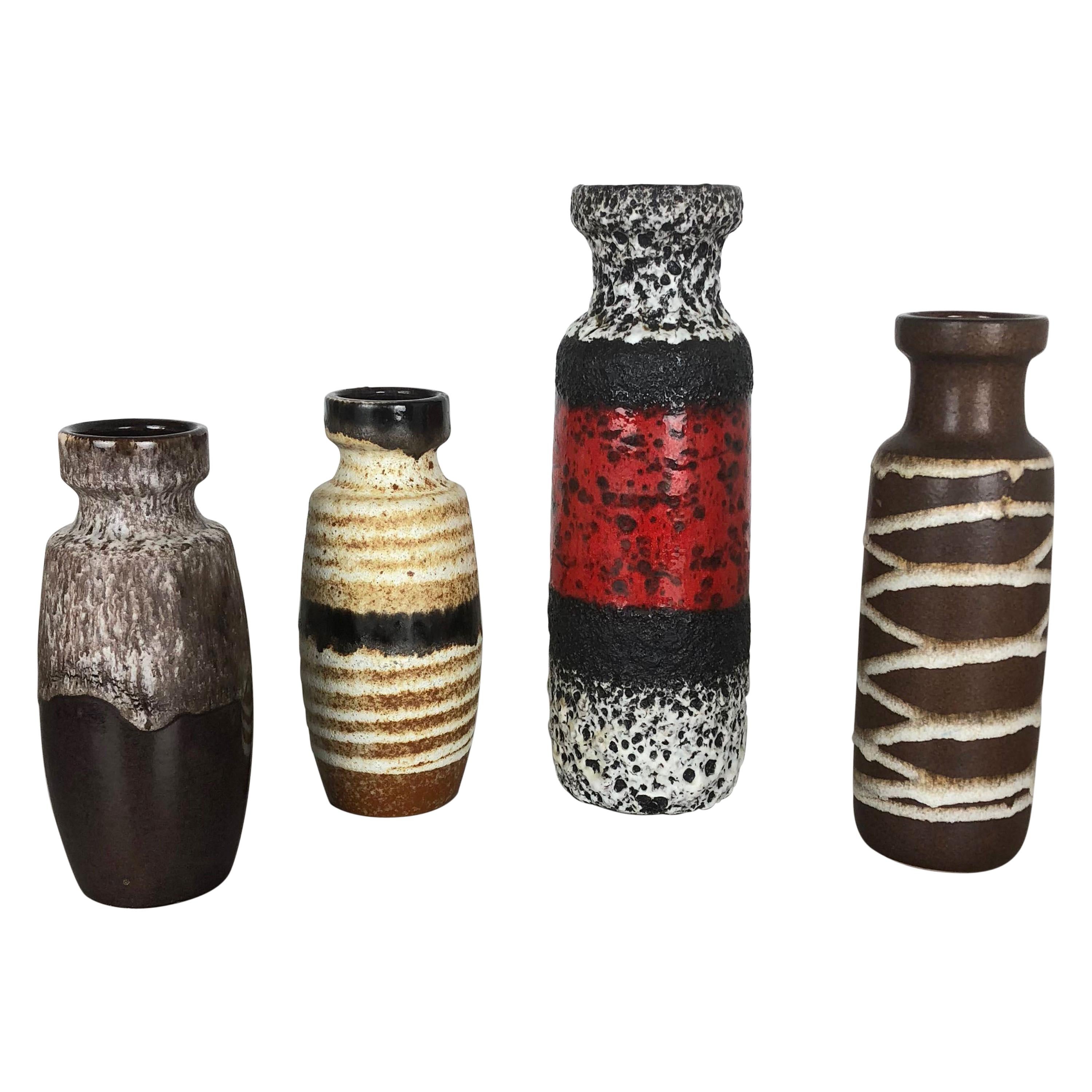 Ensemble de quatre vases multicolores en poterie de lave grasse de Scheurich, Allemagne en vente