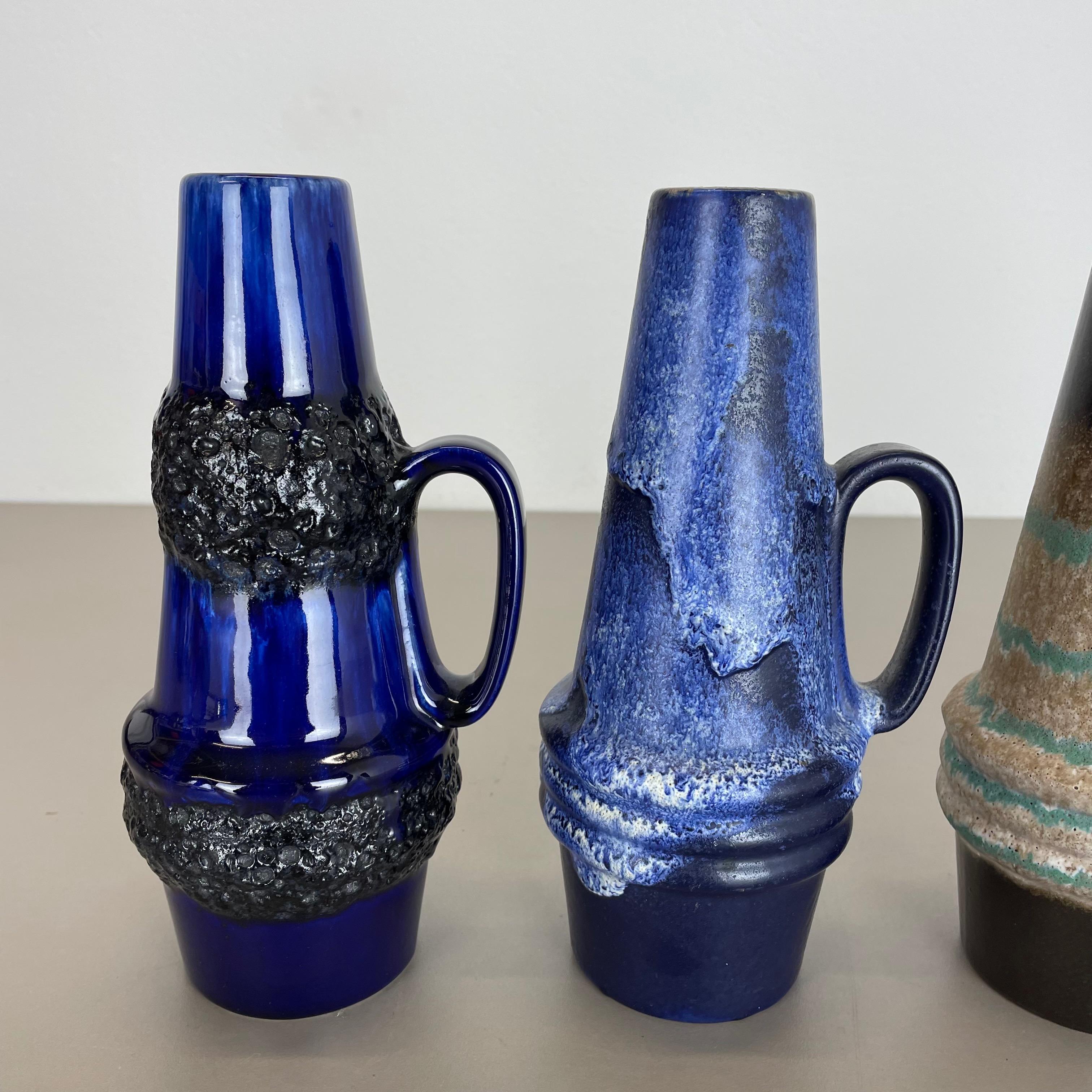 Ensemble de quatre vases vintage en poterie de lave grasse fabriqués par Scheurich, Allemagne, 1970 Bon état - En vente à Kirchlengern, DE