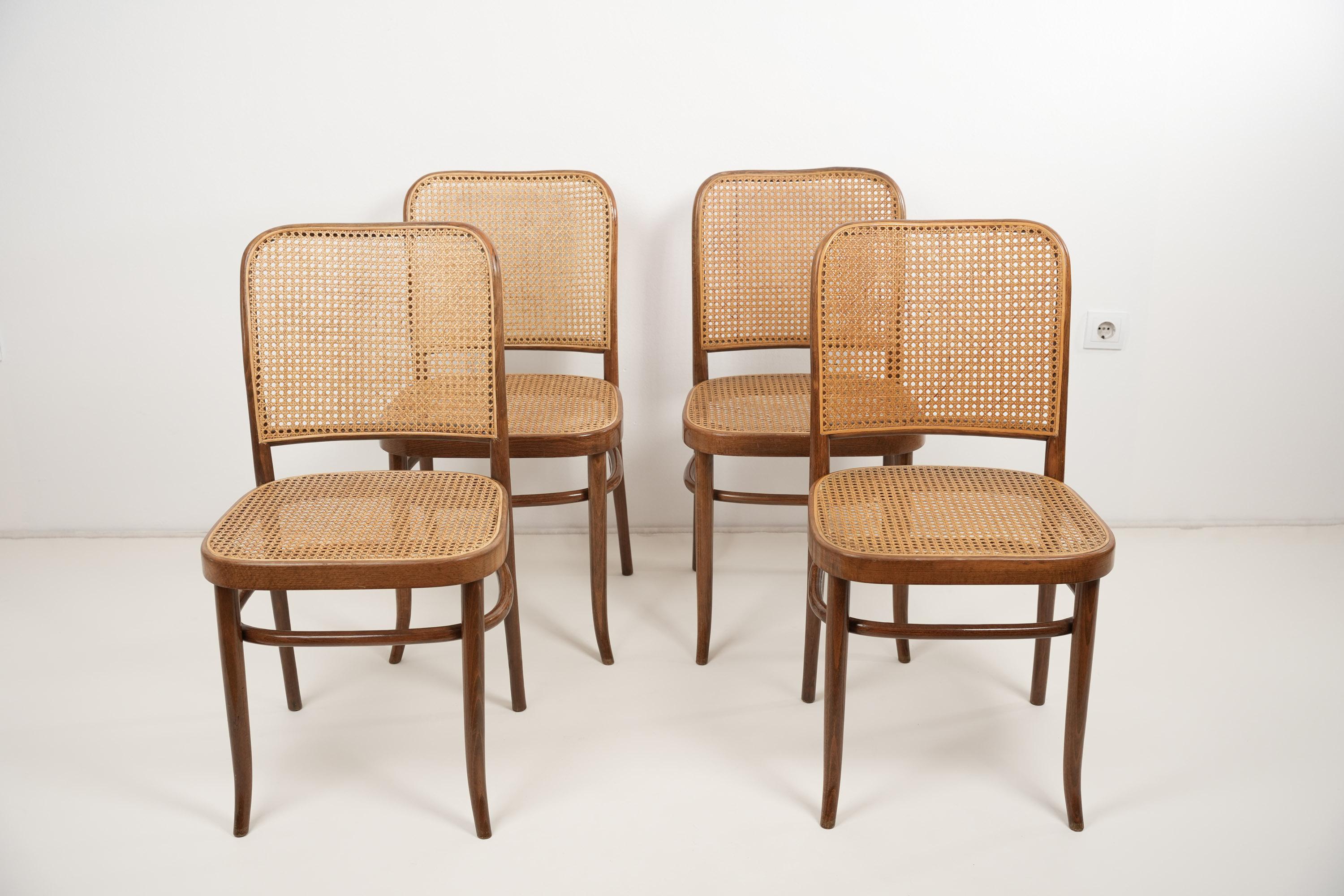 Josef Hoffmann Prague 811 Chairs for Stol Kamnik 1950s