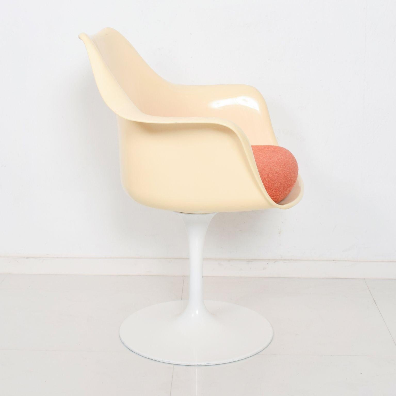 Mid-Century Modern Vintage TULIP Dining Arm Chairs by Eero Saarinen in Orange KNOLL- Set of Four