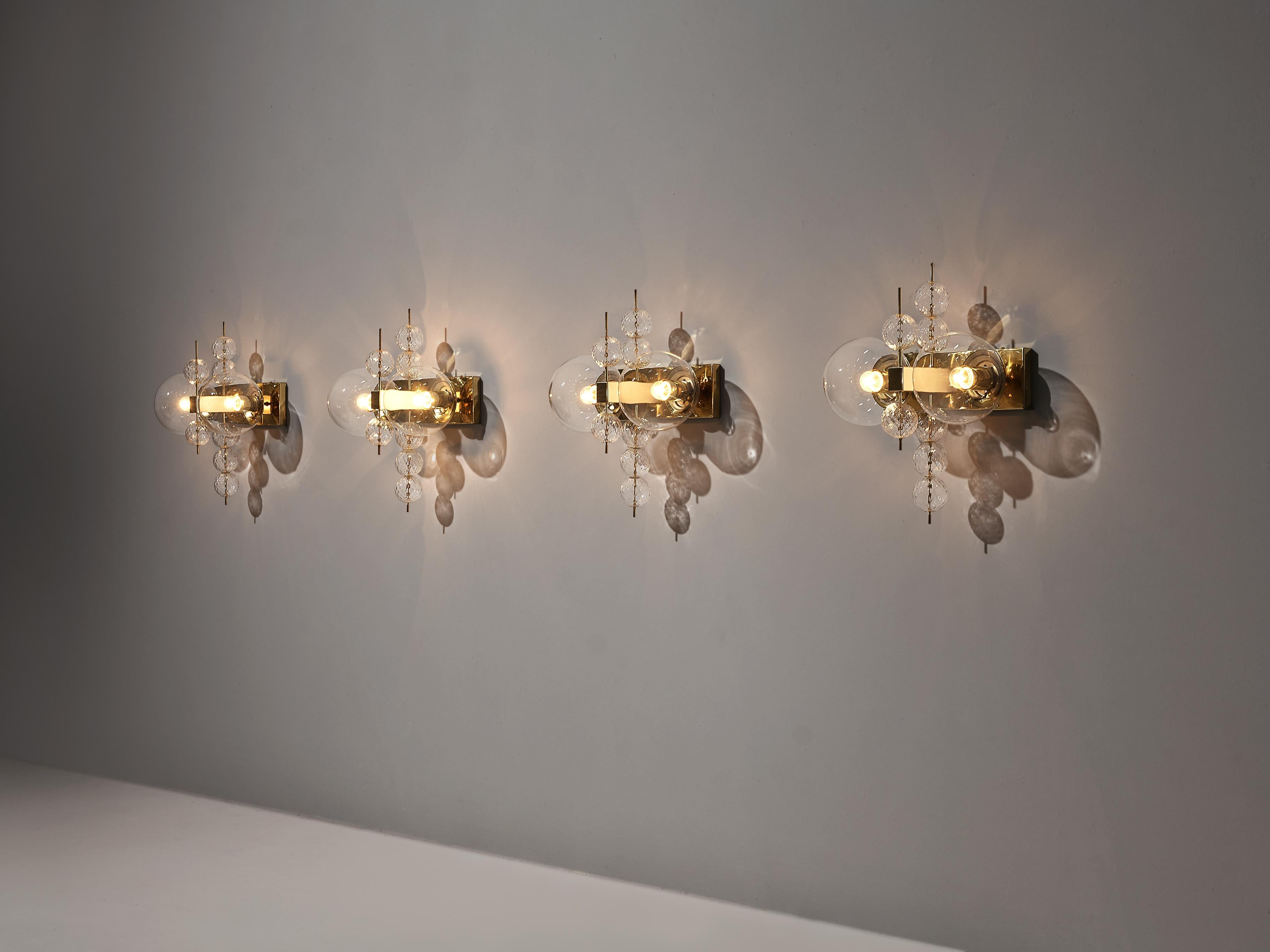 Wall Lights in Brass and Glass For Sale 1