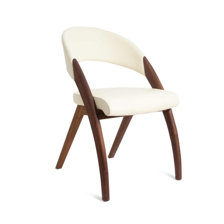 Set of Four Walnut and Cream Leather Dining Chairs by Venjakob For Sale at 1stDibs