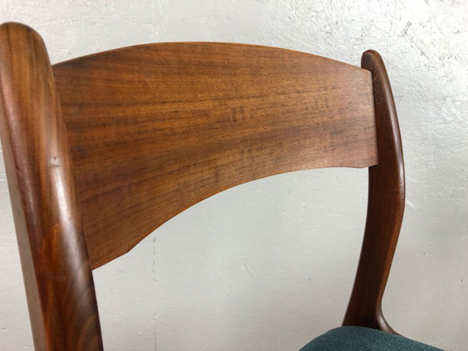Set of Four Walnut Dining Chairs 1