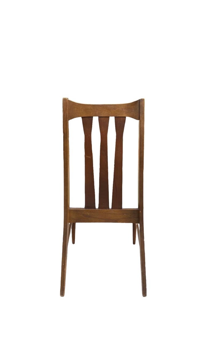 Set of Four Walnut Midcentury Modern Dining Chairs with Green Upholstery For Sale at 1stDibs