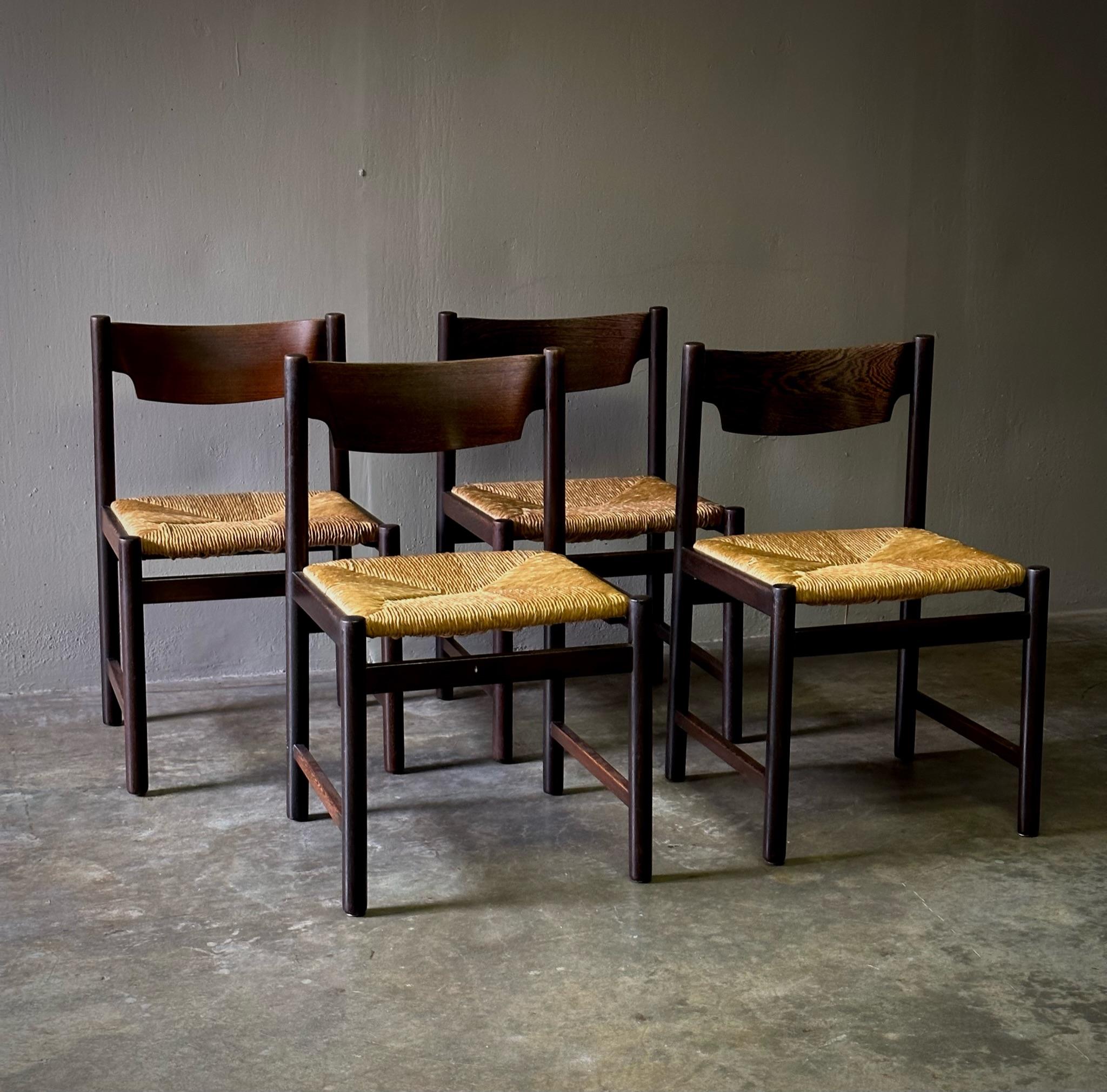 Jonc Ensemble de quatre chaises en forme de wengé de Martin Visser pour Spectrum en vente