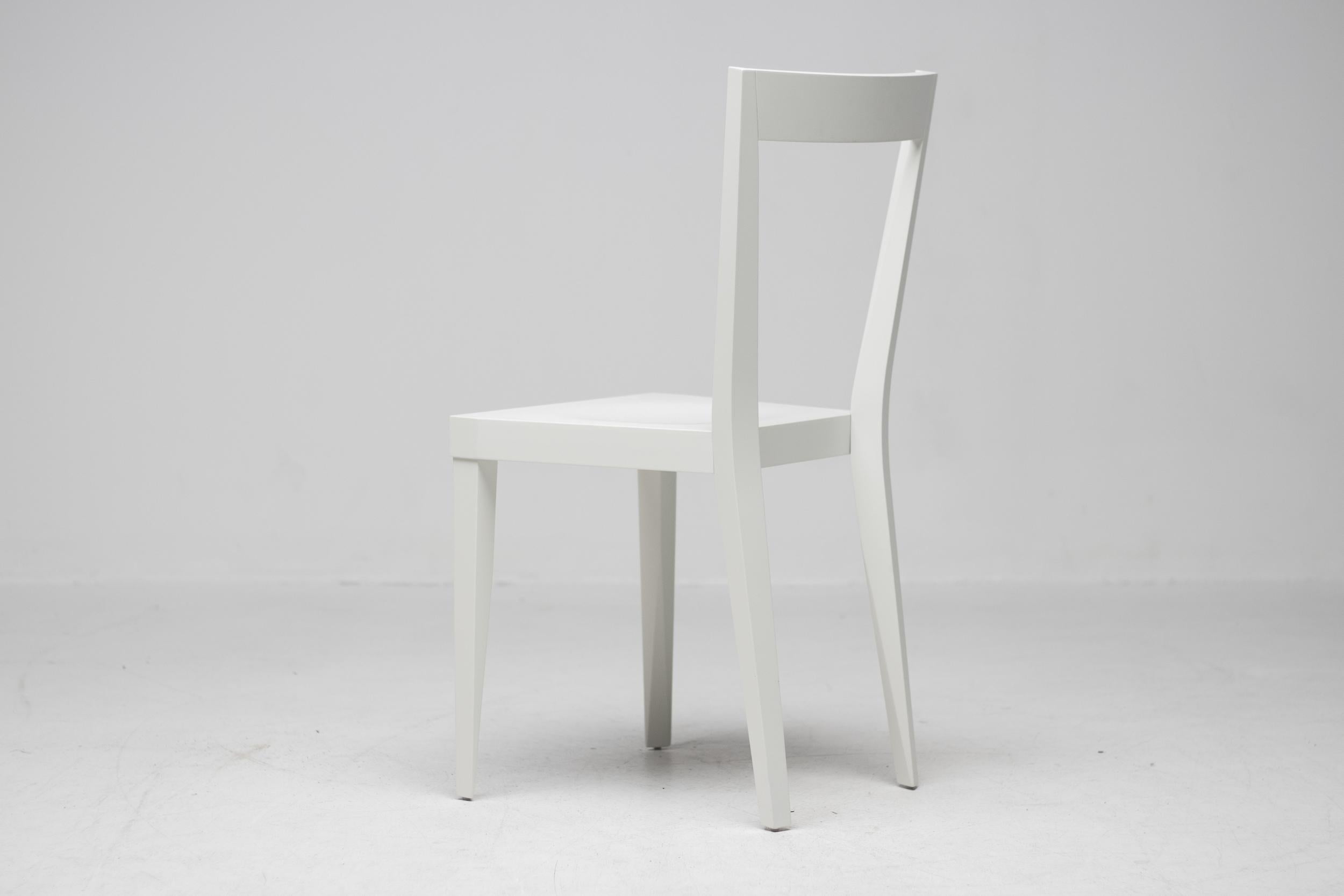 Contemporary Set of Four White Gio Ponti Livia Chairs For Sale