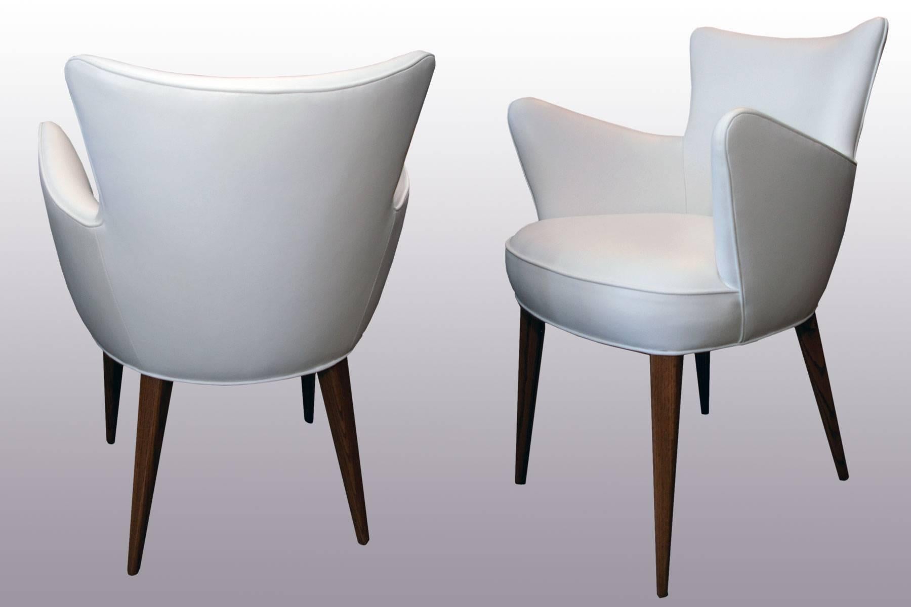 Mid-Century Modern Set of Four White Leather Aube Chairs by Bourgeois Boheme Atelier For Sale