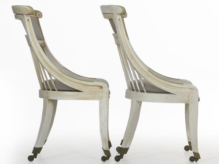 Set of Four White Painted Gray Upholstered Dining Chairs in Gustavian