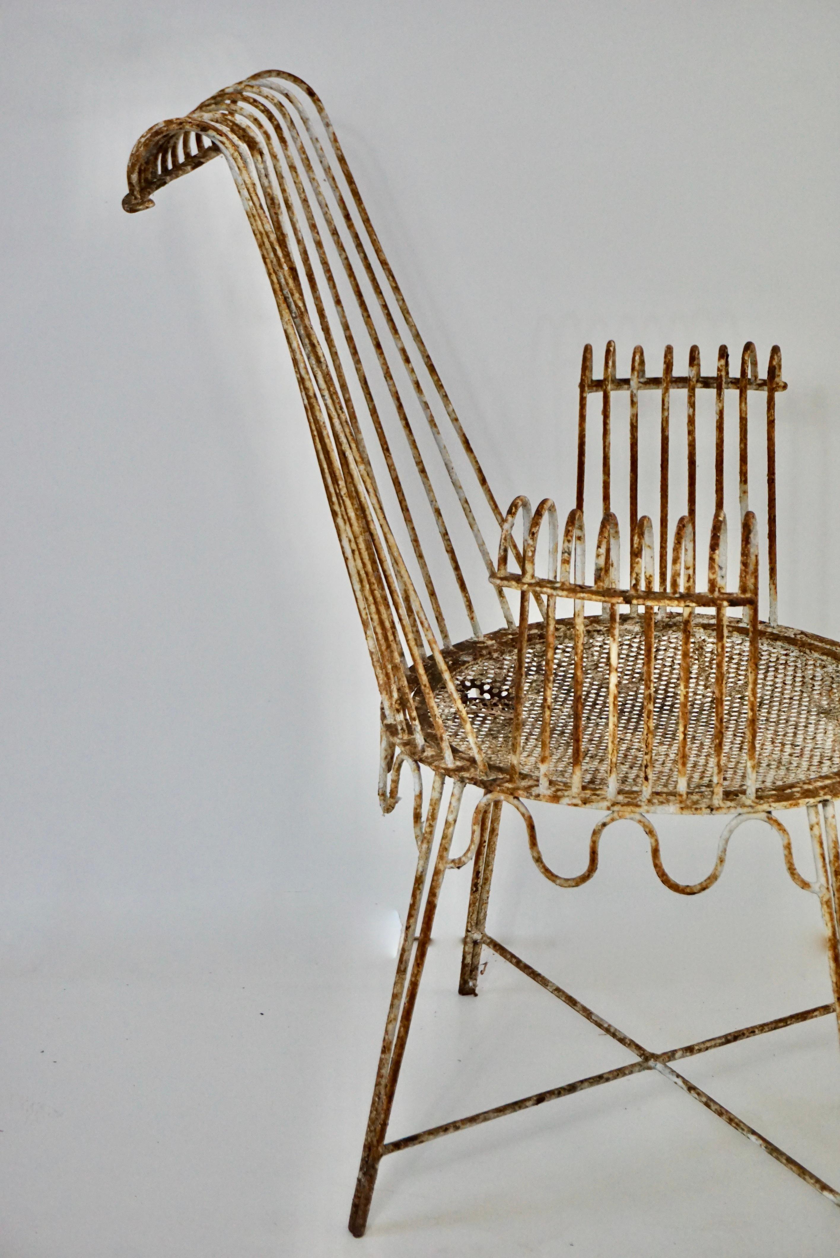 Ensemble de quatre blancs  Fauteuils en acier 