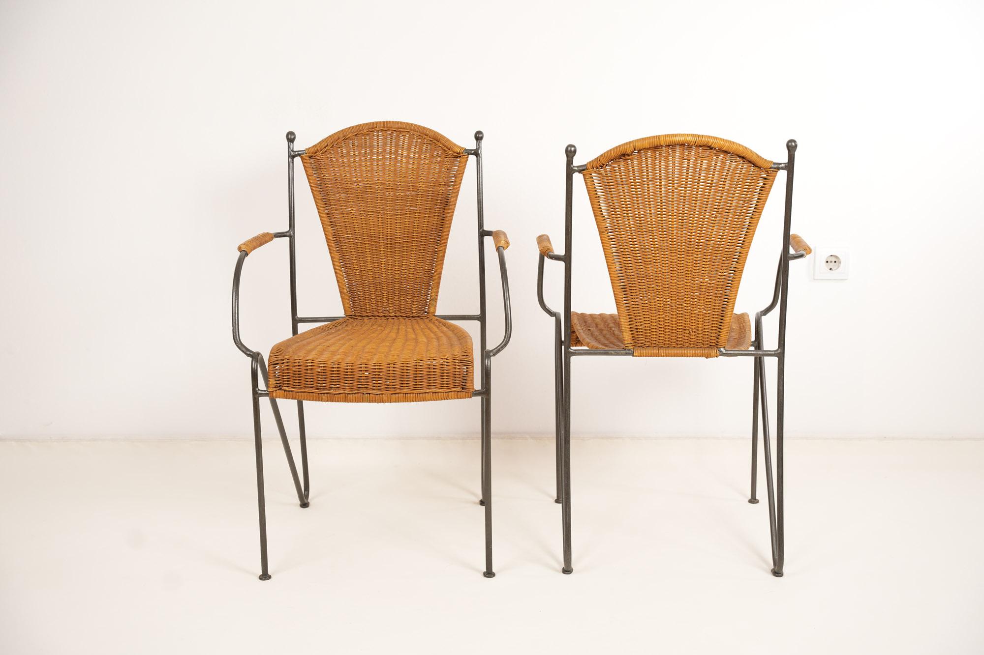 Mid-Century Modern Set of Four Wicker and Iron Chair By Frederic Weinberg 1950s For Sale