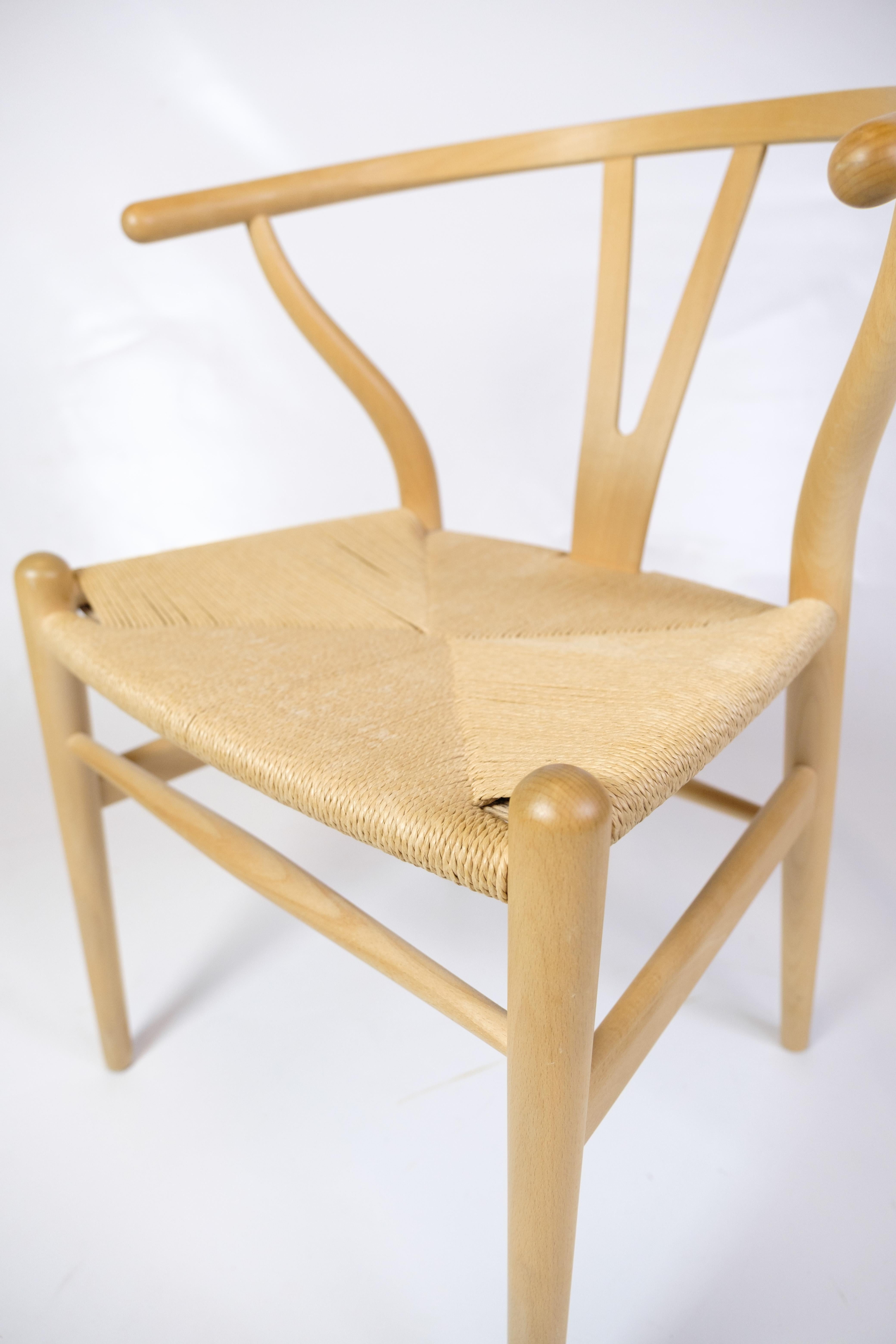 Ensemble de quatre chaises Wishbone modèle Ch24 fabriquées en hêtre par Hans J. Wegner Bon état - En vente à Lejre, DK