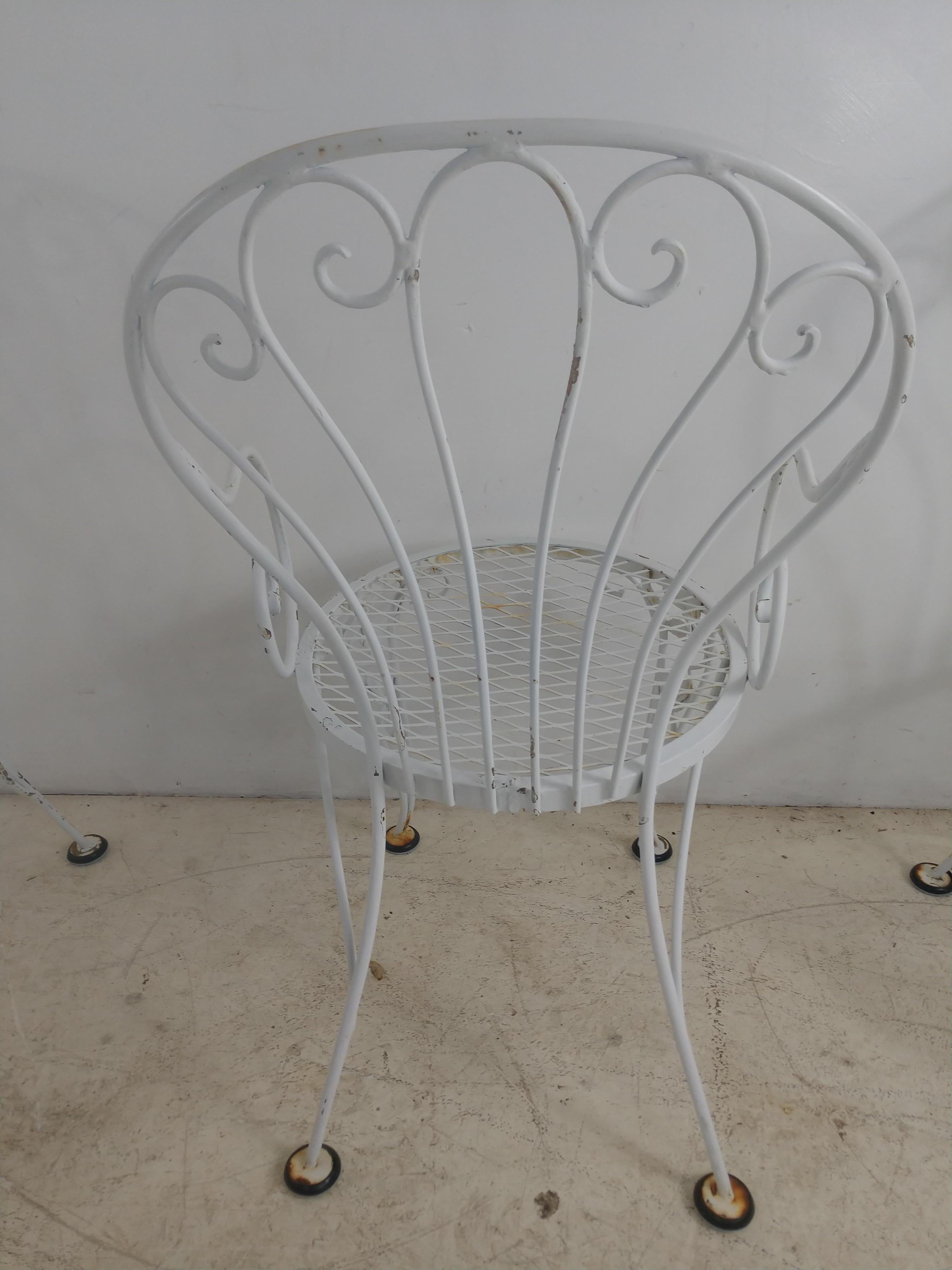 Set of Four Mid Century Woodard Scroll Armchairs Mesh Seats, circa 1955 In Good Condition For Sale In Port Jervis, NY