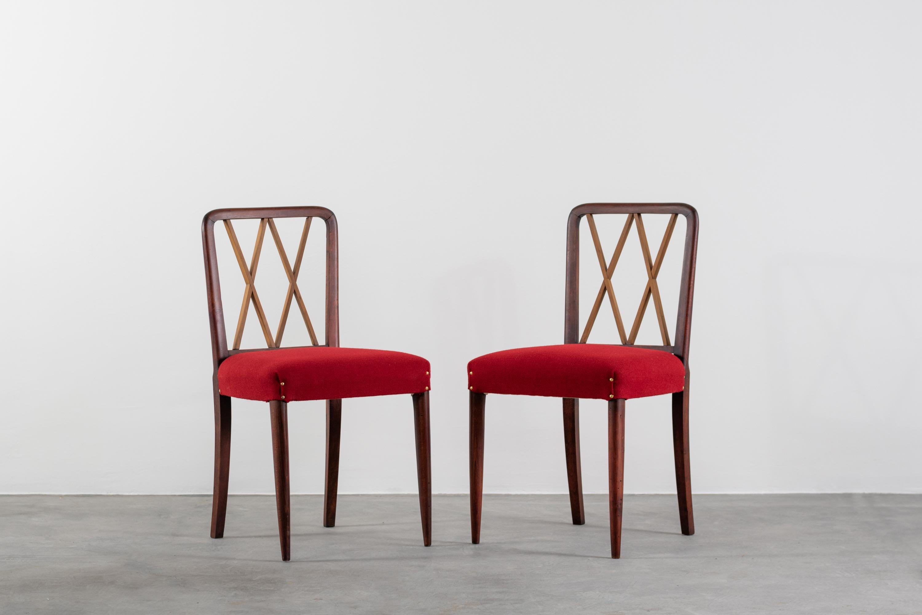 Set of Four Wooden Chairs by Gio Ponti 1950 Midcentury Style In Good Condition In Montecatini Terme, IT