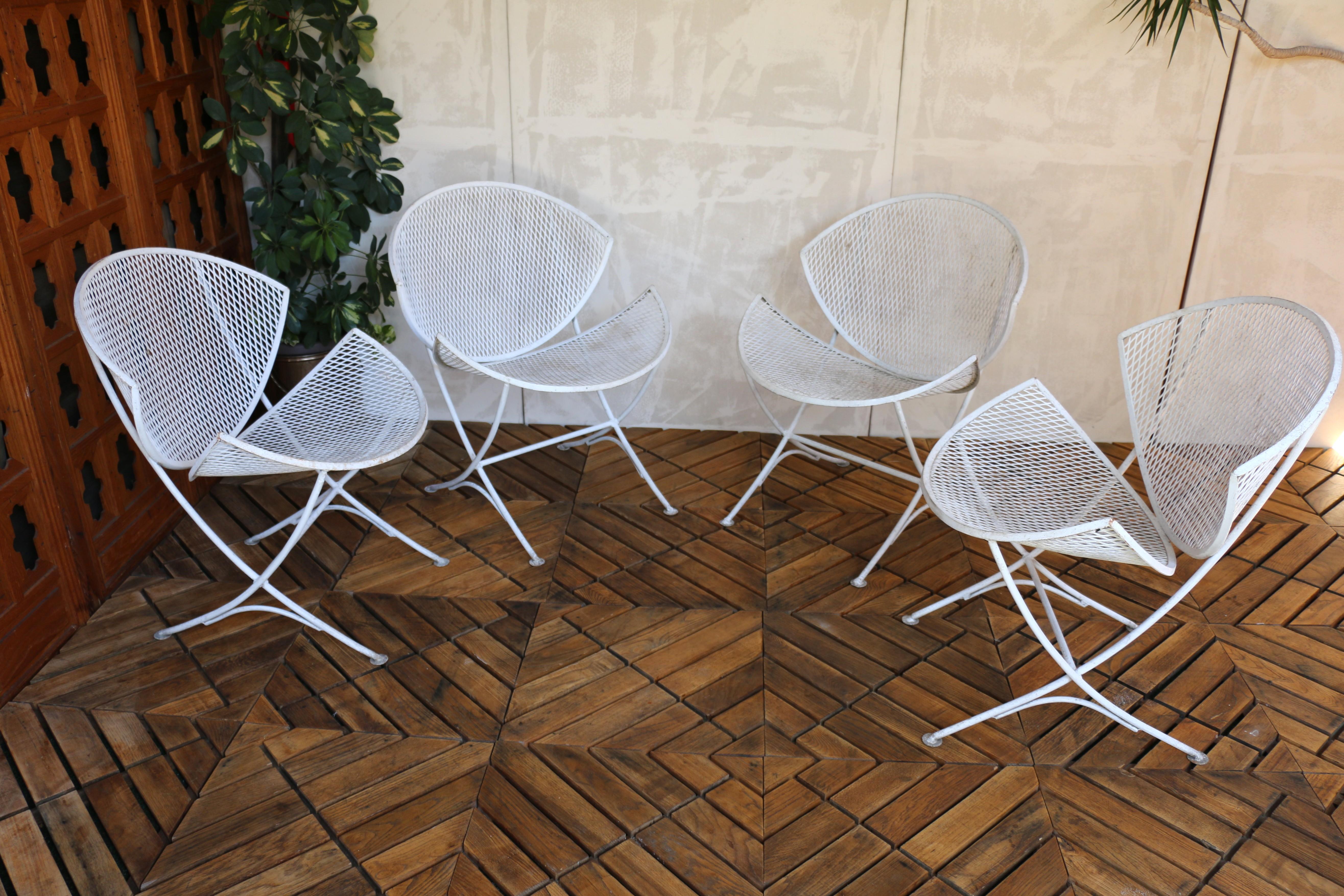 American Set of Four Wrought Iron Patio Chairs by Maurizio Tempestini for Salterini For Sale
