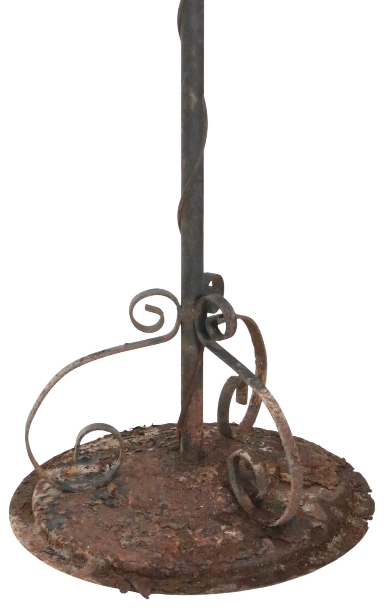 Set di quattro supporti per piante in ferro battuto In condizioni buone in vendita a New York, NY