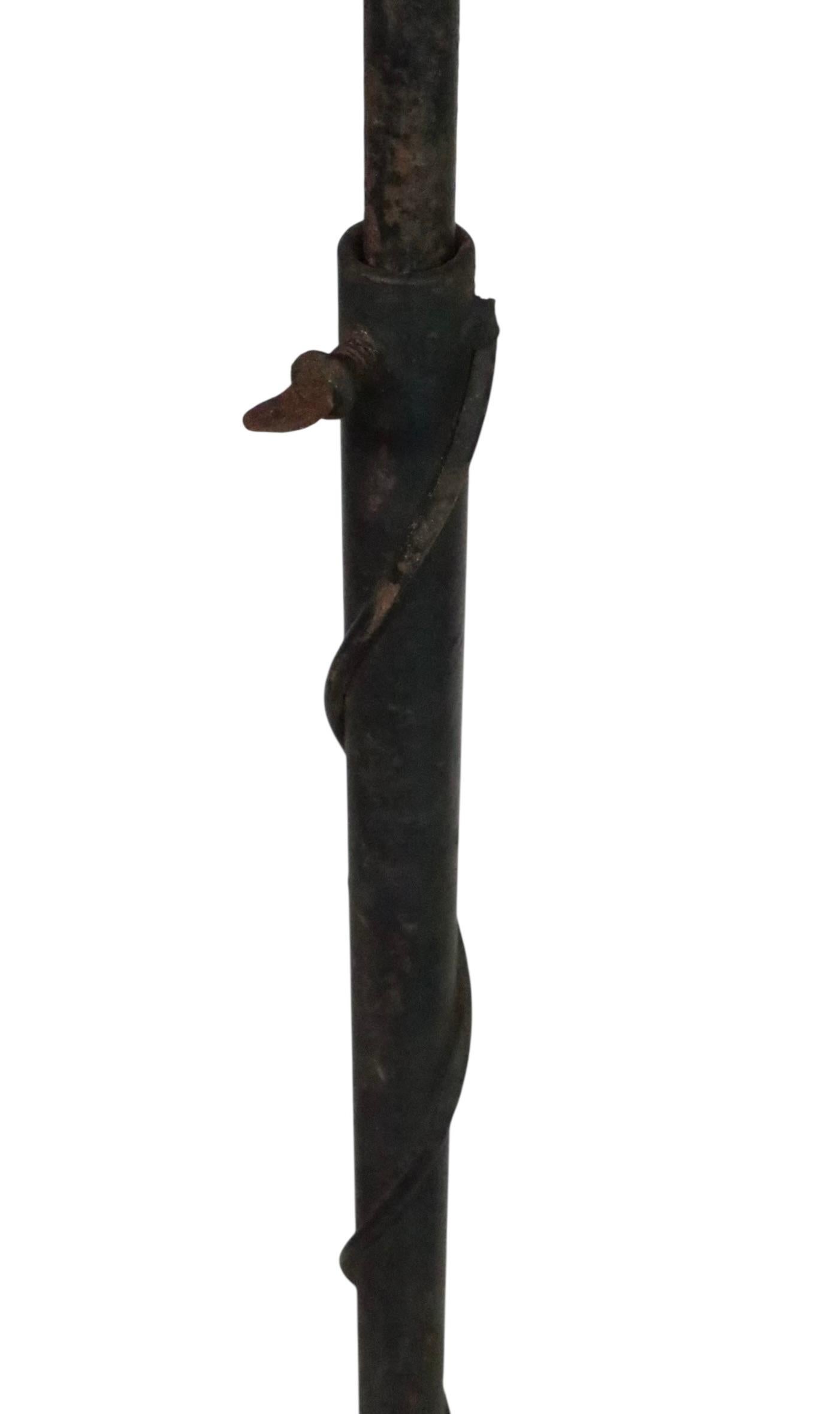 Set di quattro supporti per piante in ferro battuto in vendita 2