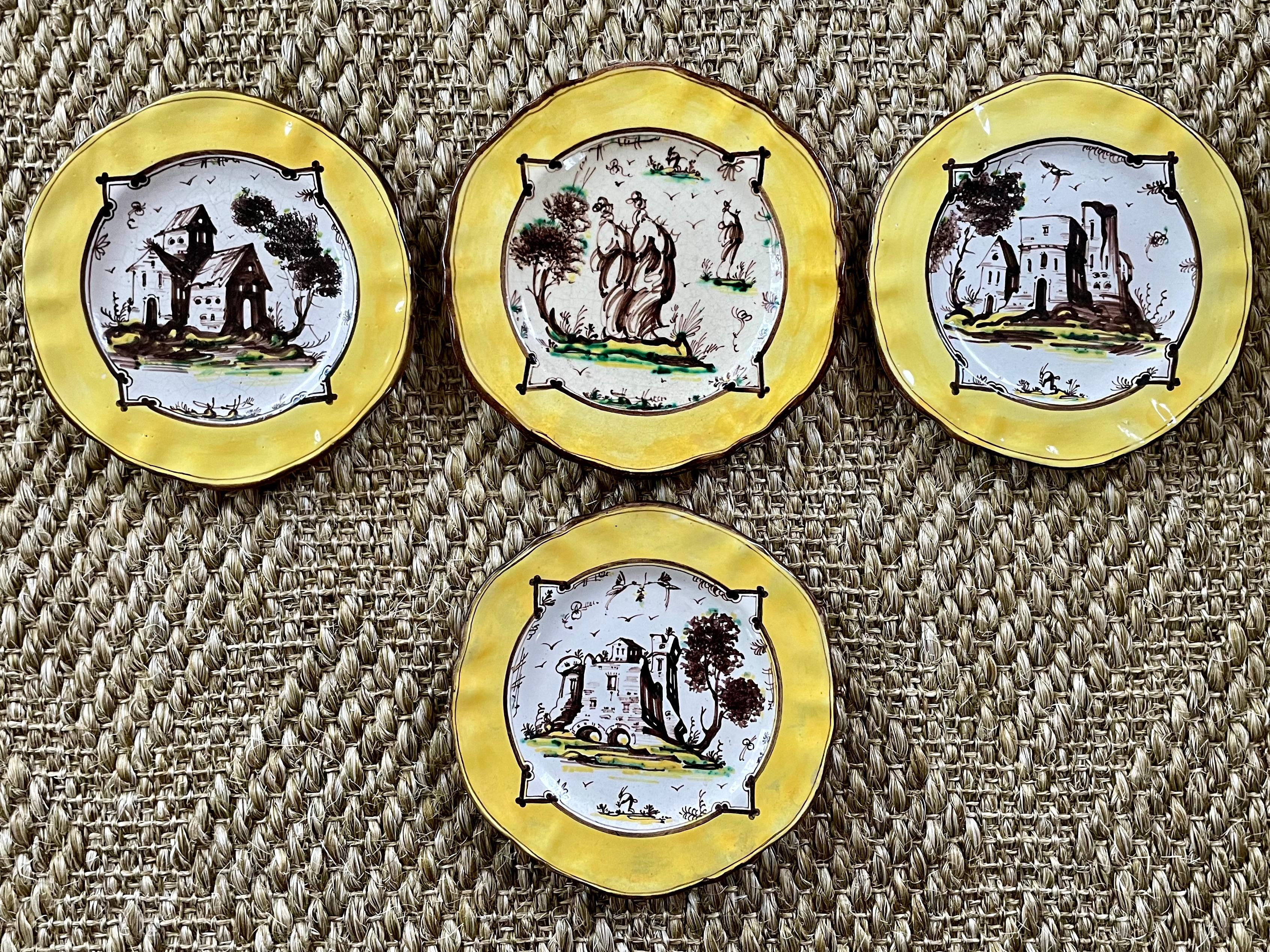 Faïence Ensemble de quatre assiettes Albisola jaunes en vente