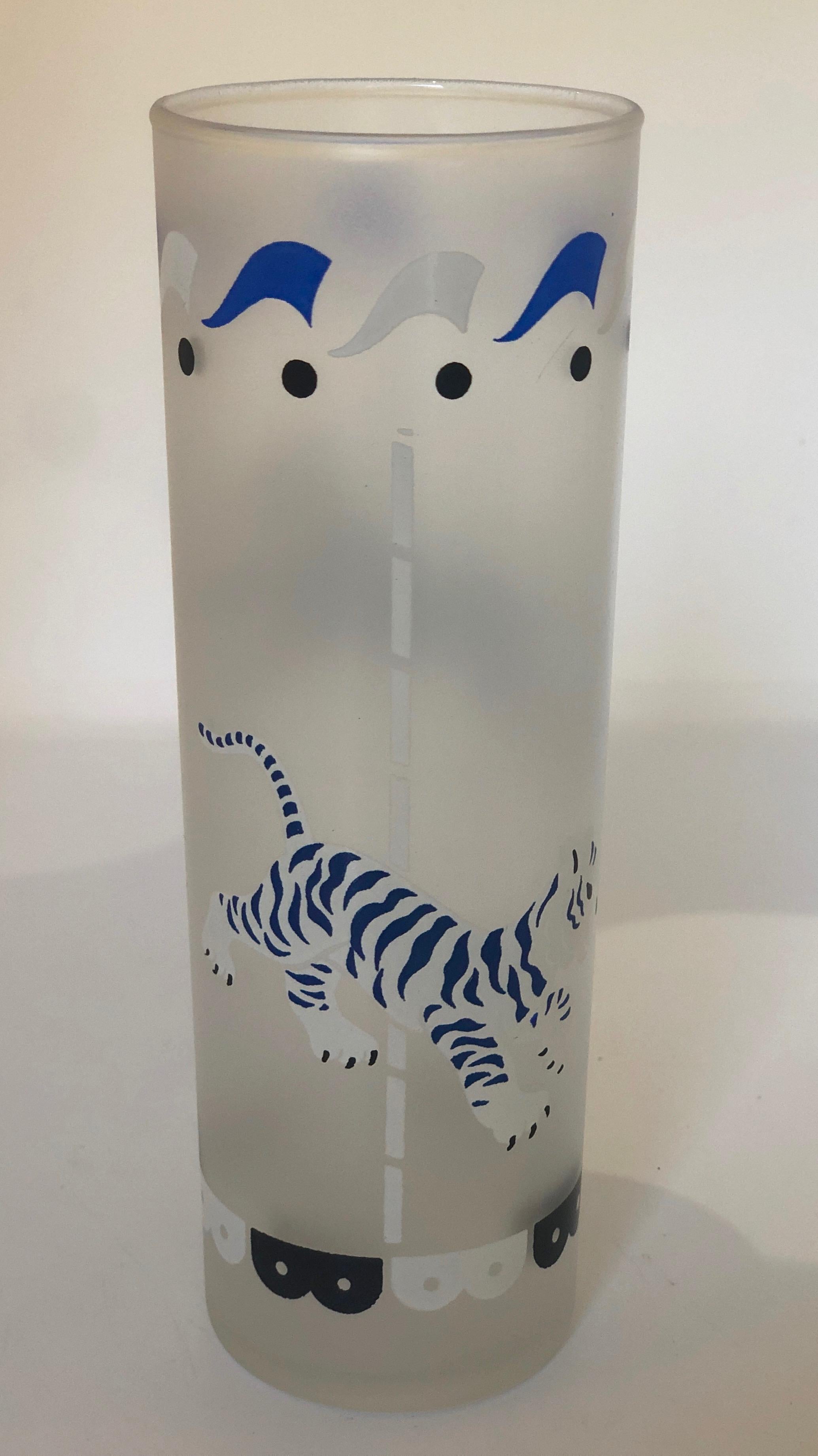 Set of Four Yellow, Blue, Black & White Frosted Zombie Carousel Cocktail Glasses For Sale 2