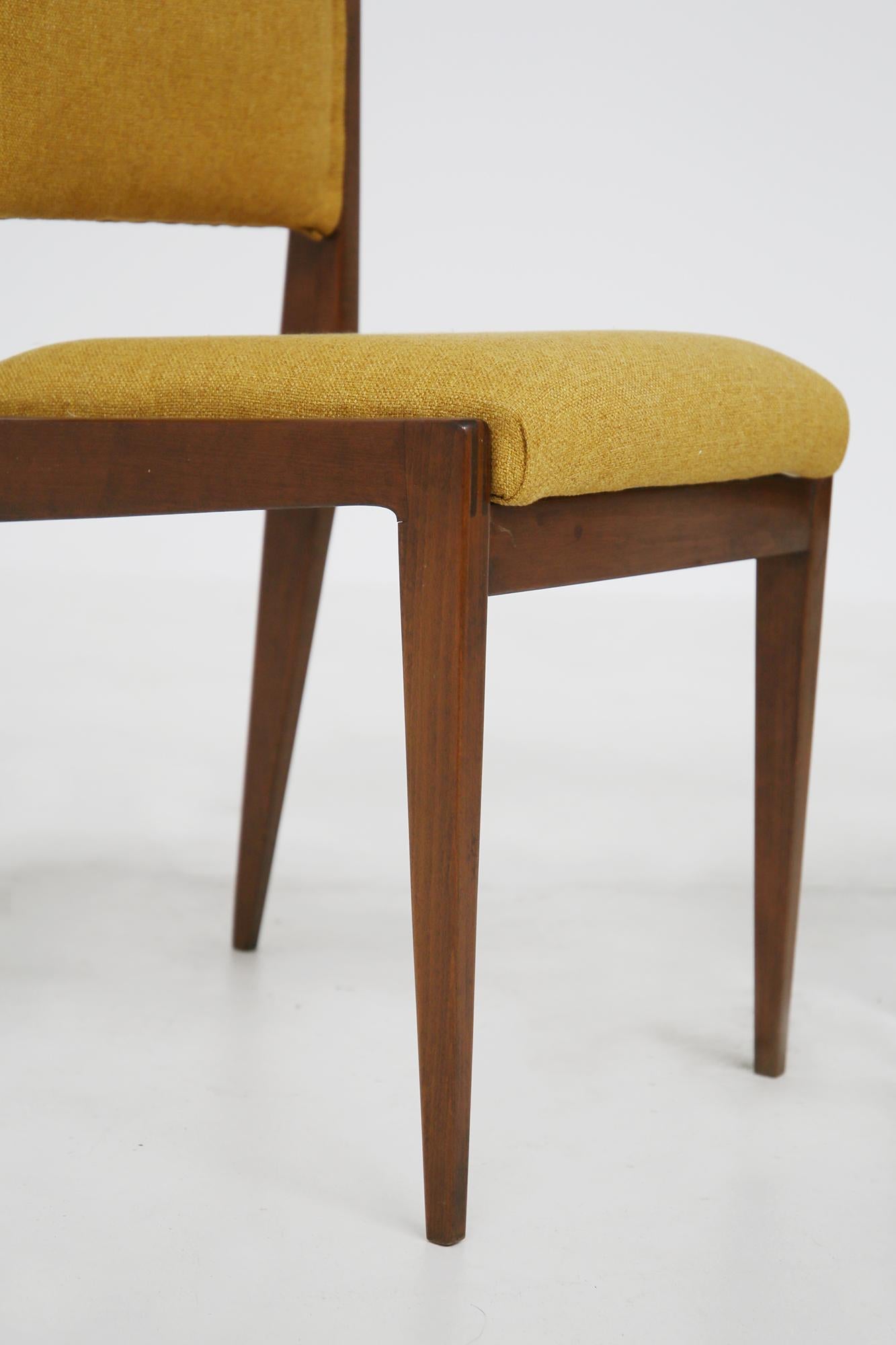 Set of Four Yellow Chair by Gianfranco Frattini for Bottega Ghianda, 1960s 5