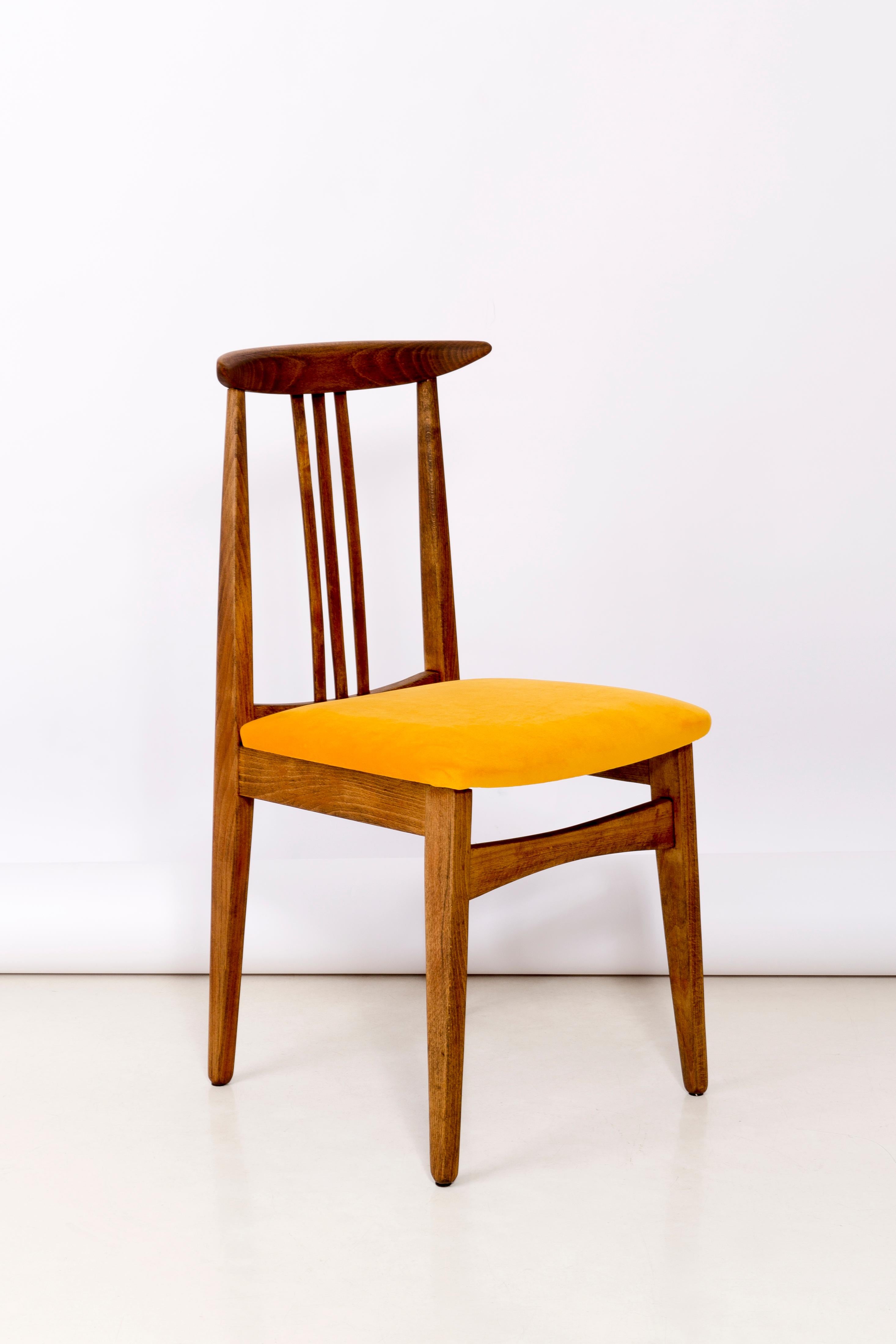 Hand-Crafted Set of Four Yellow Chairs, by Zielinski, Poland, 1960s For Sale