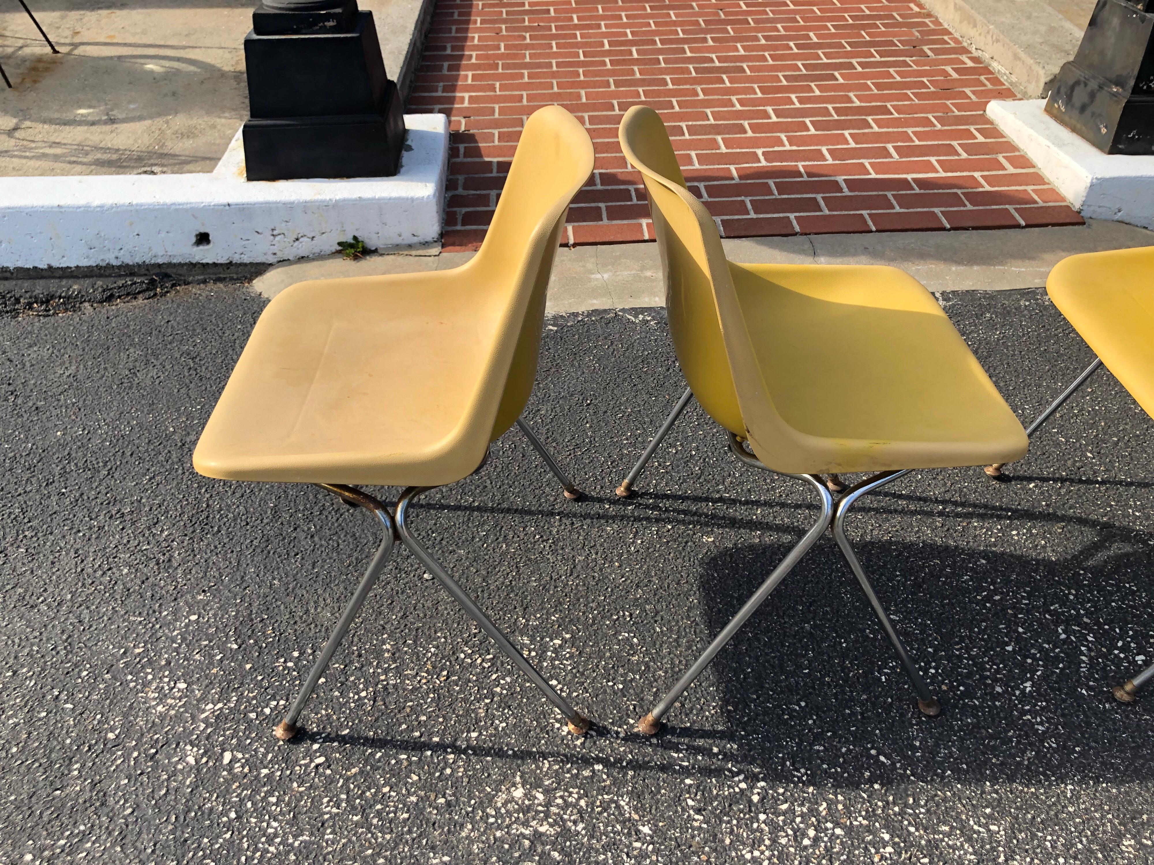 Set of Three Yellow Jon Stewart Stackable Shell Chairs 3