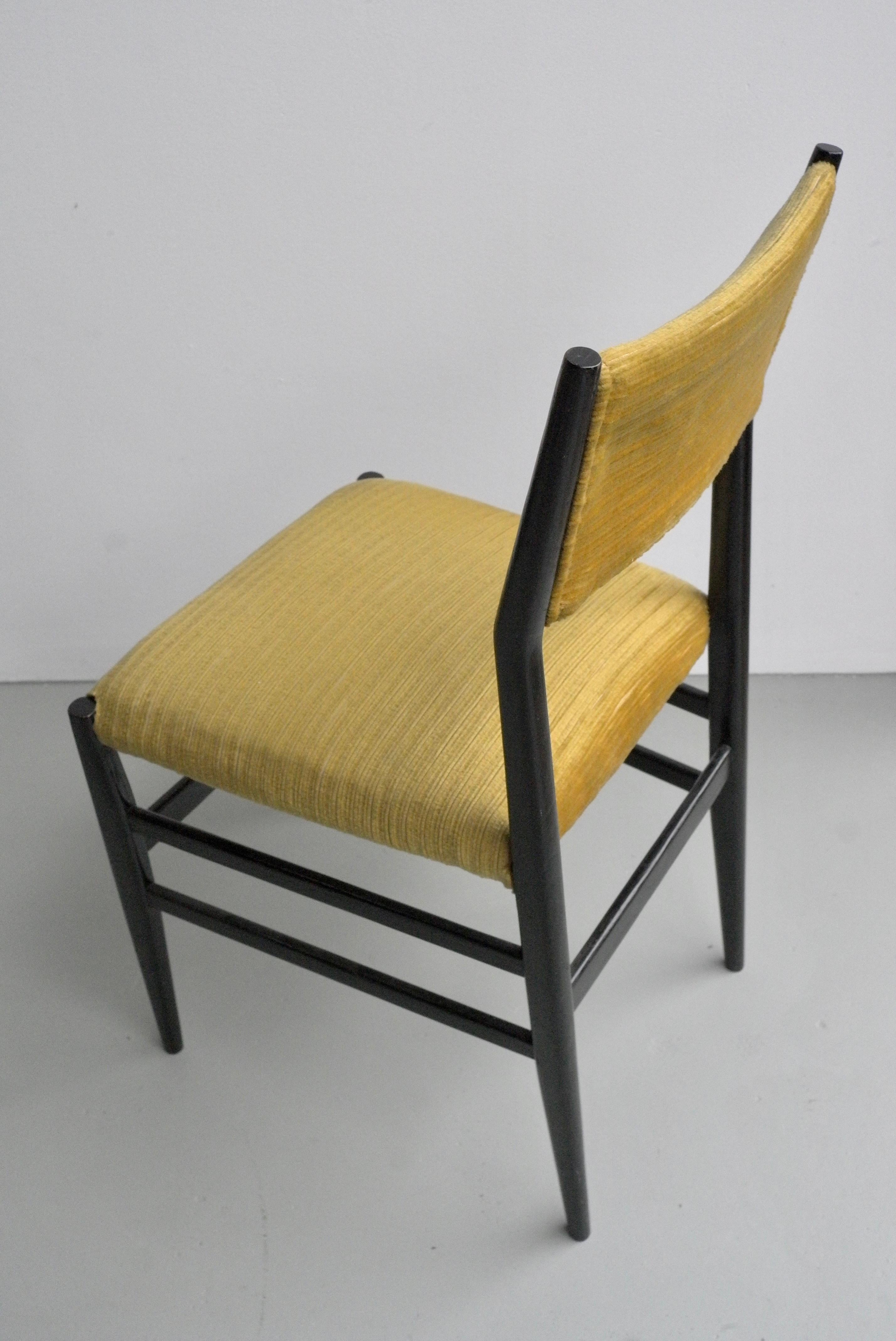 Set of Four Yellow Velvet Leggera Chairs 646/3 by Gio Ponti, Italy, 1954  4