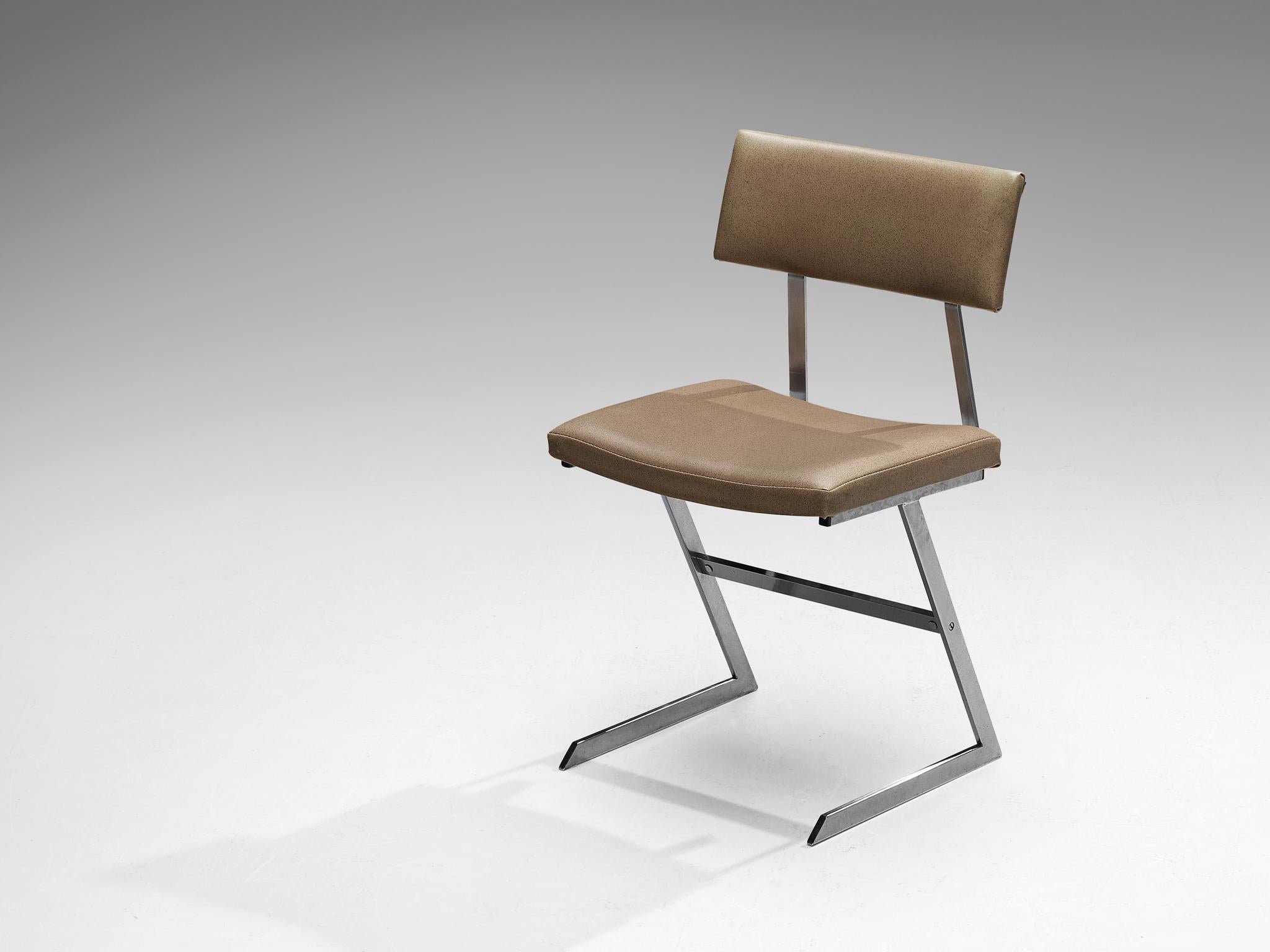 Set aus vier 'Zig Zag'-Stühlen aus Stahl und Kunstleder in Taupe  im Angebot 3