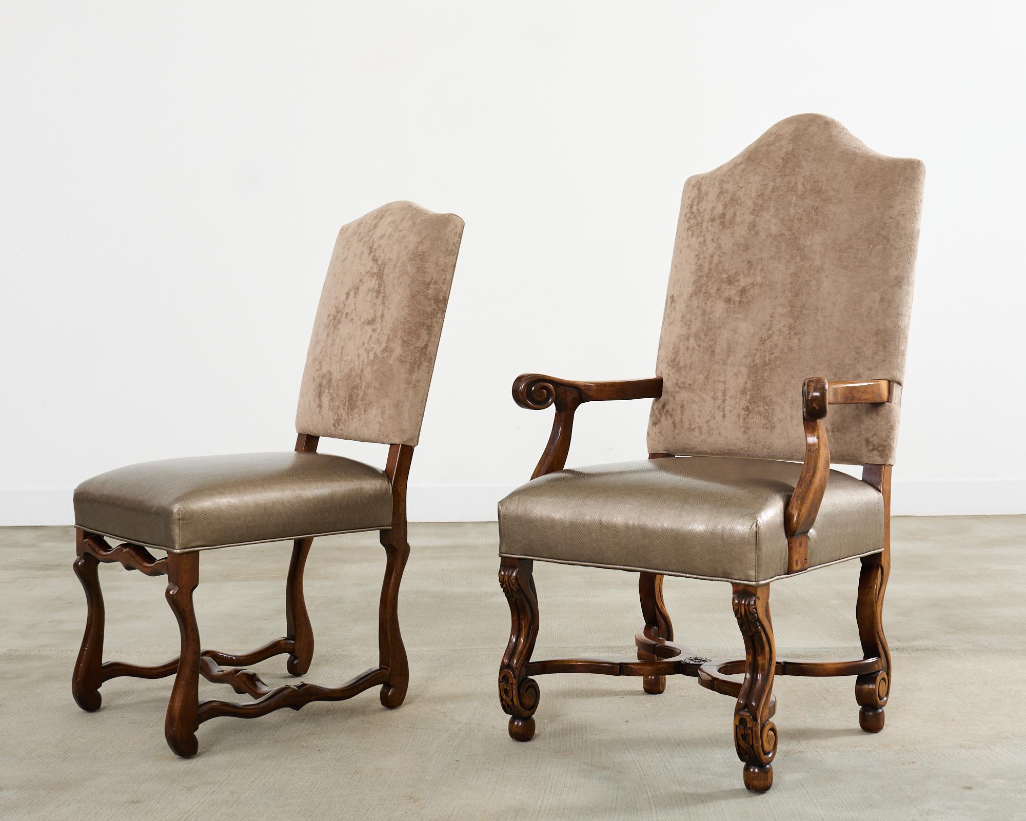 Ensemble de quatorze chaises de salle à manger Os de Mouton de style baroque en vente 2