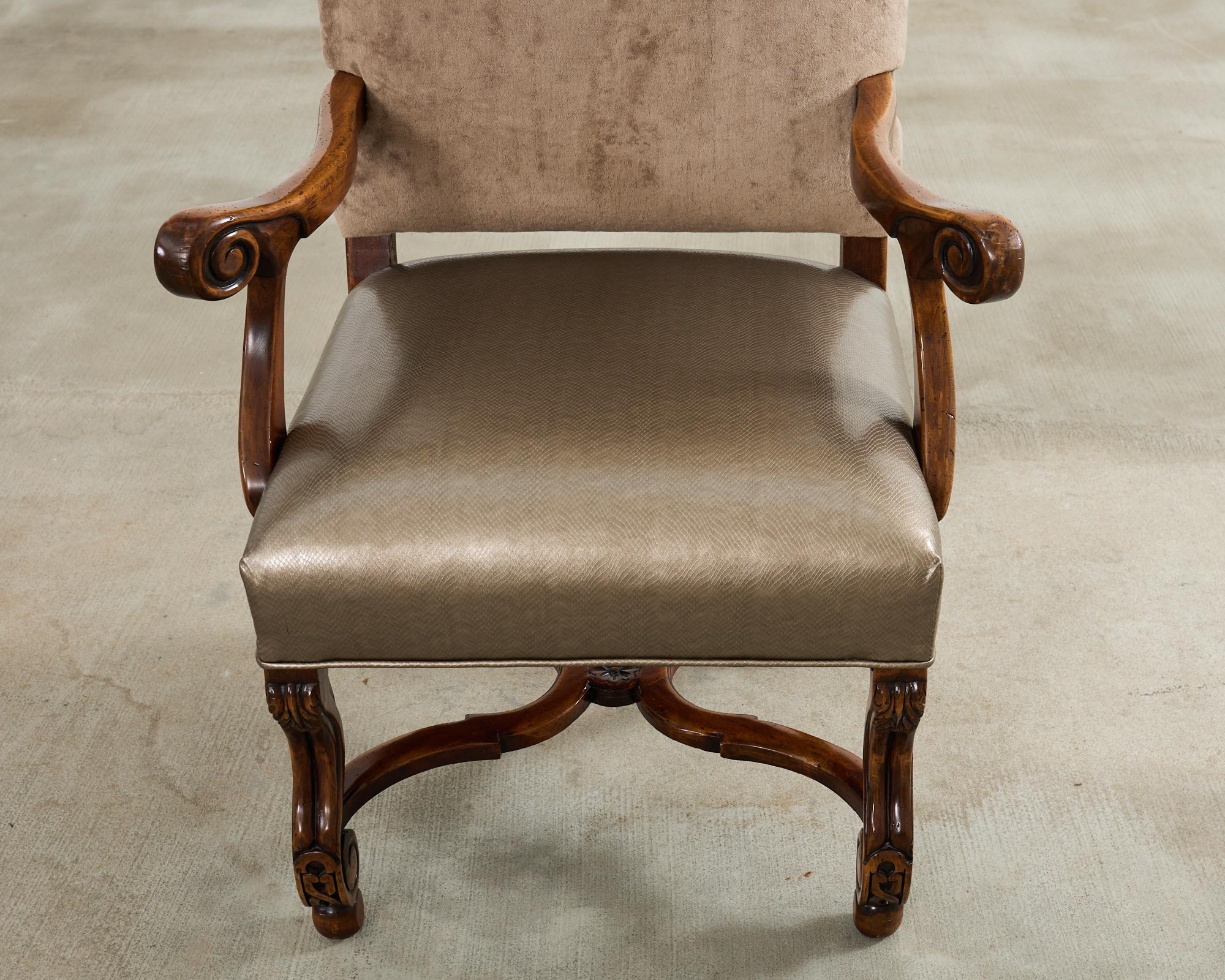 Ensemble de quatorze chaises de salle à manger Os de Mouton de style baroque en vente 9