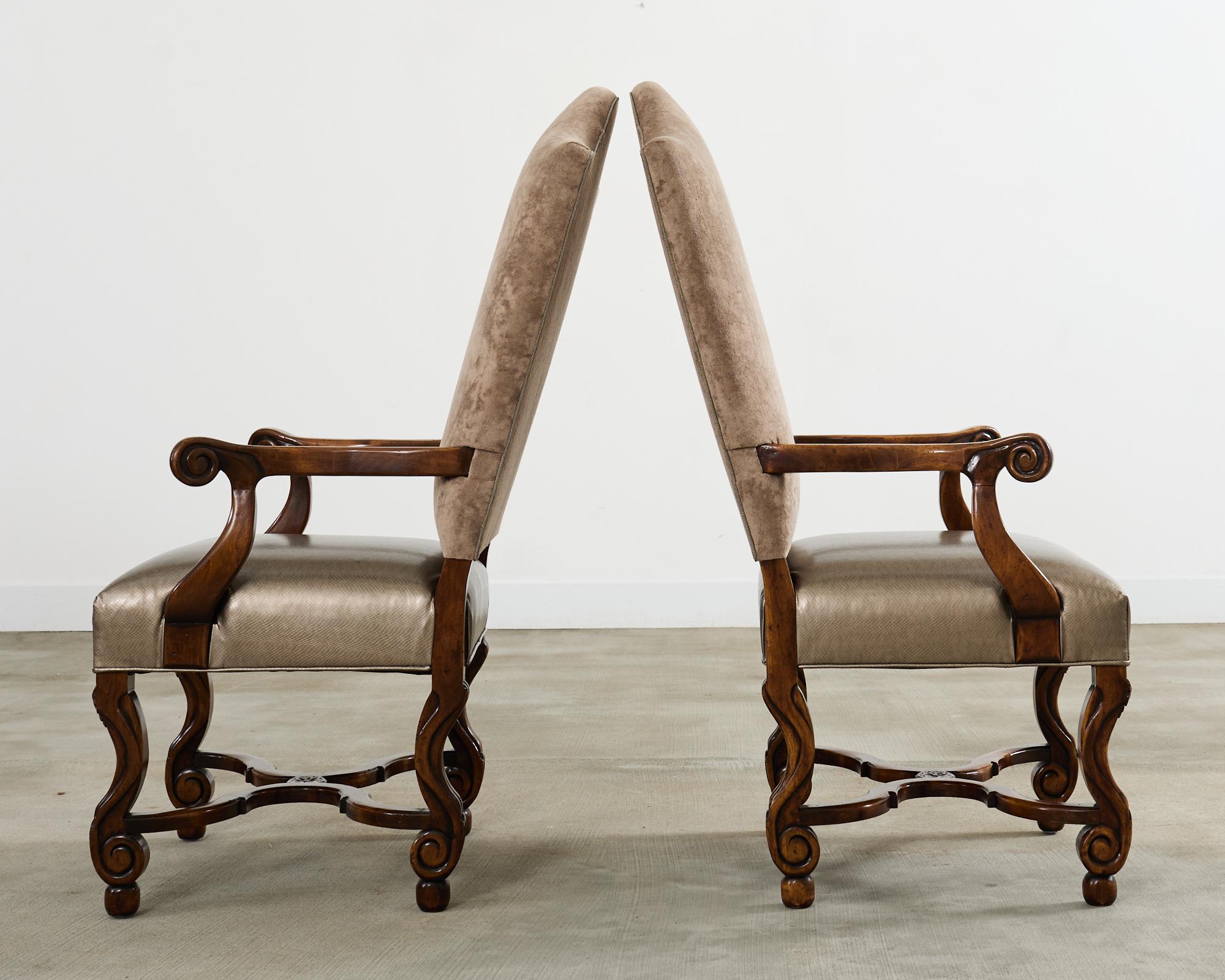 Ensemble de quatorze chaises de salle à manger Os de Mouton de style baroque en vente 1