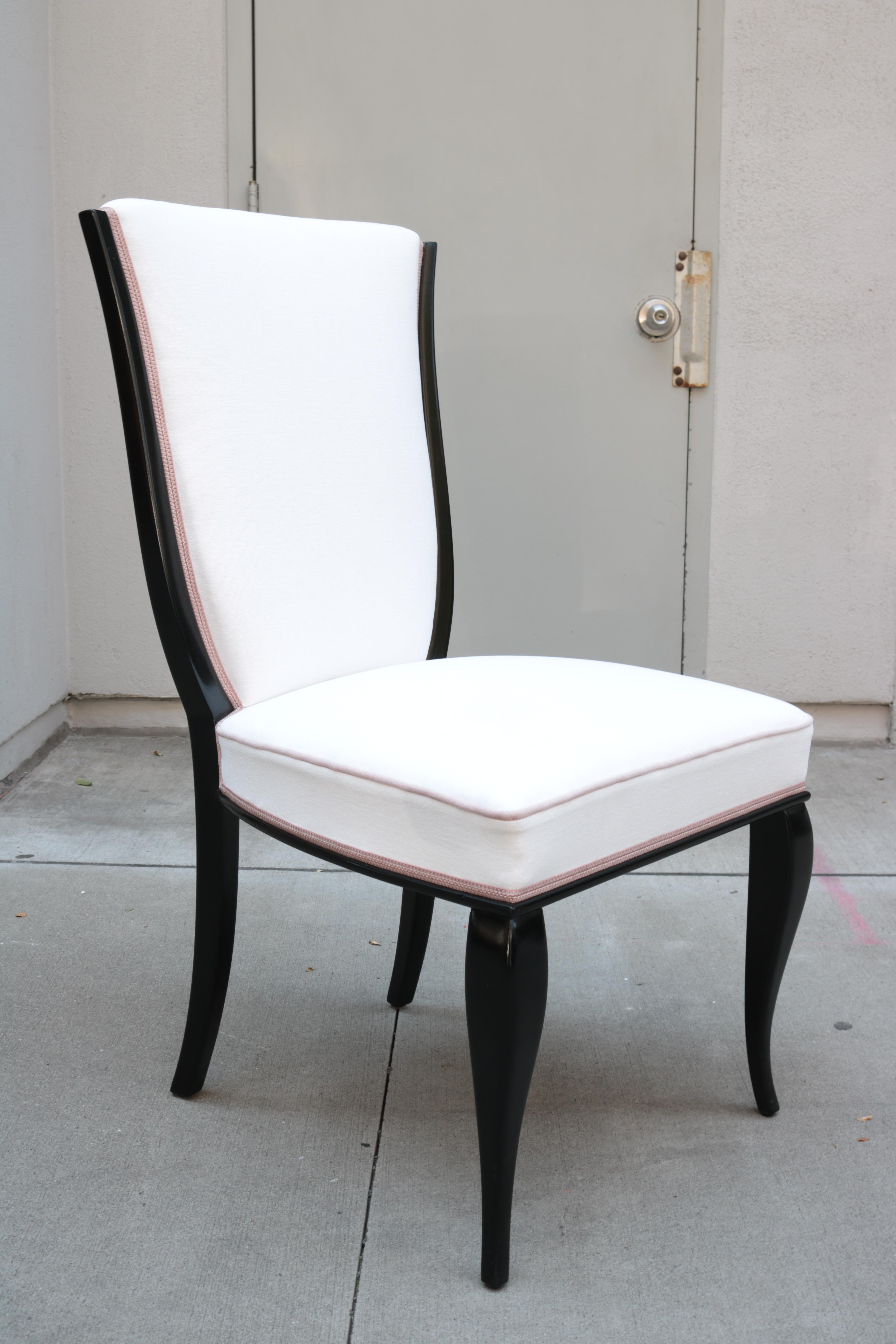 A Set of Fourteen Dining Chairs In Good Condition In New York, NY