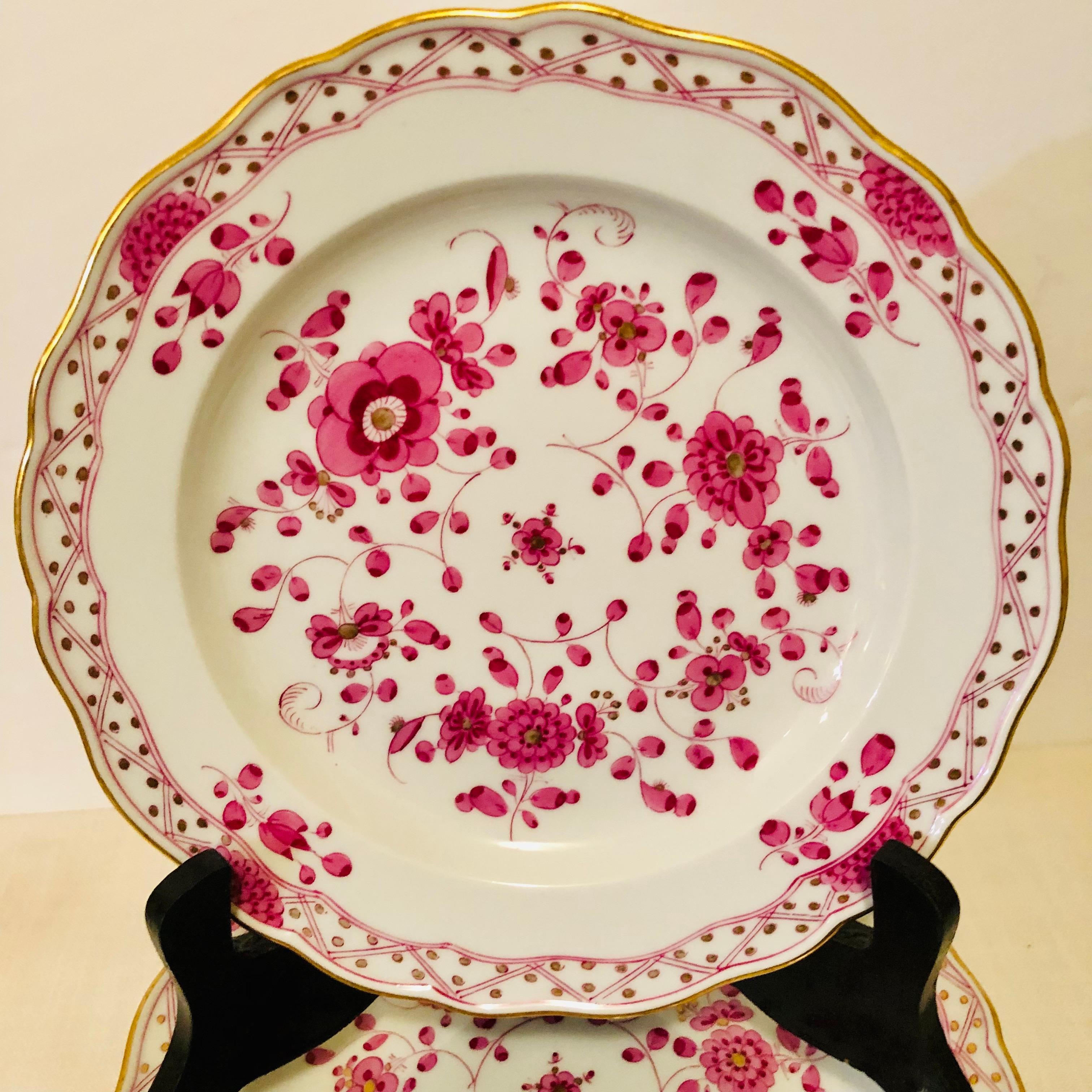 Set of Fourteen Meissen Purple Indian Dessert Plates from the Late 19th Century In Good Condition In Boston, MA