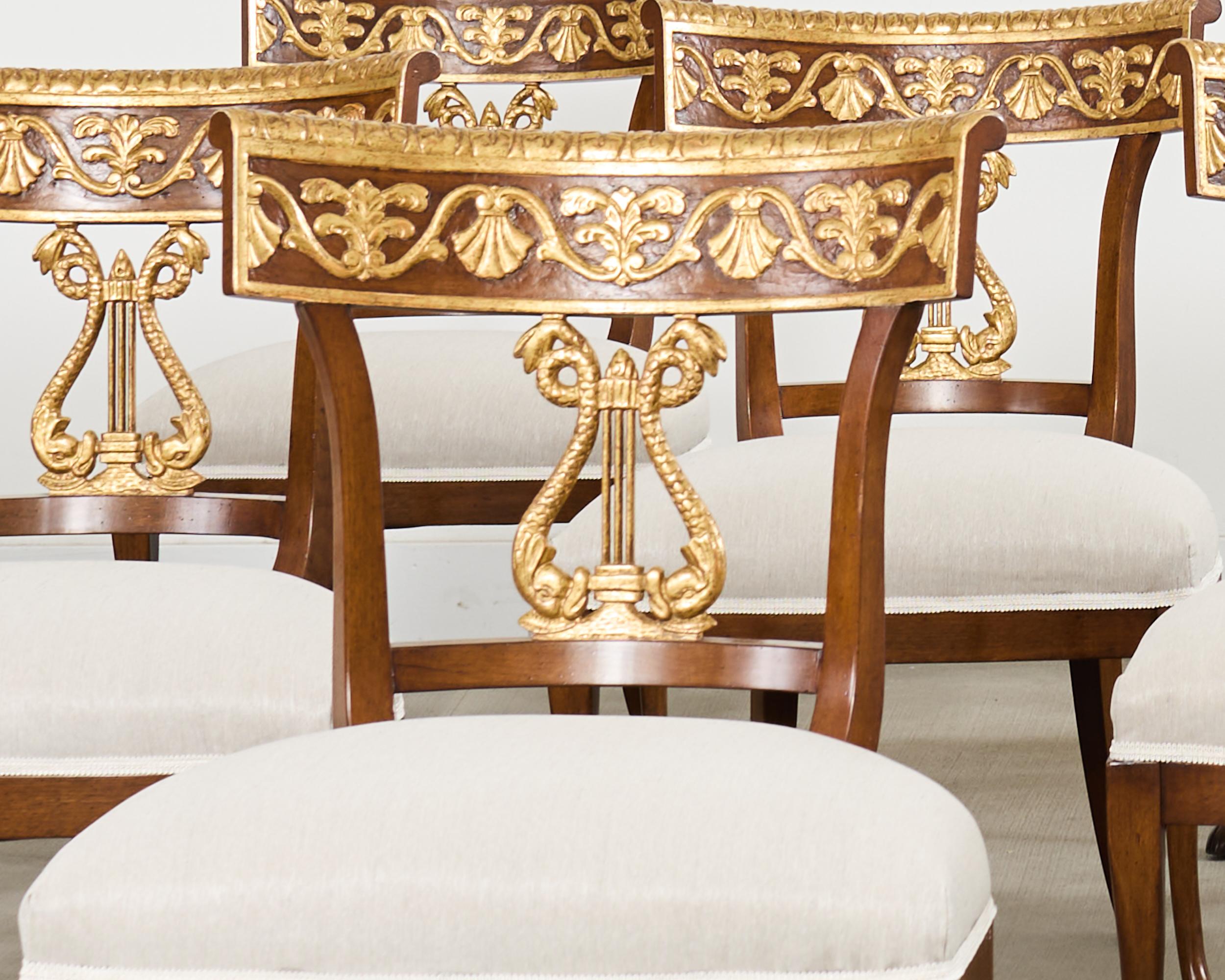 Conjunto de catorce sillas de comedor neoclásicas Cornell Nancy Corzine Estadounidense en venta
