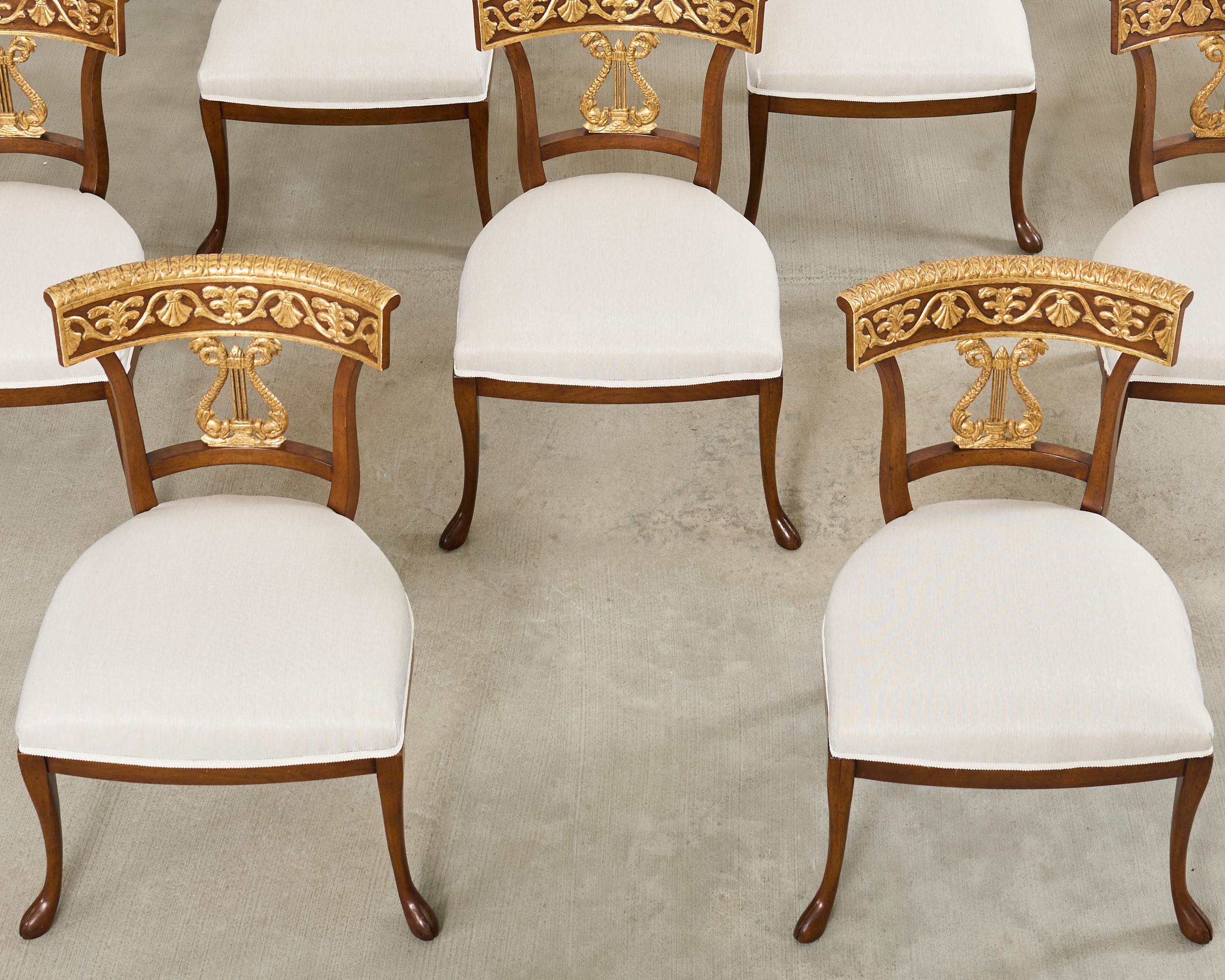 Conjunto de catorce sillas de comedor neoclásicas Cornell Nancy Corzine en venta 1