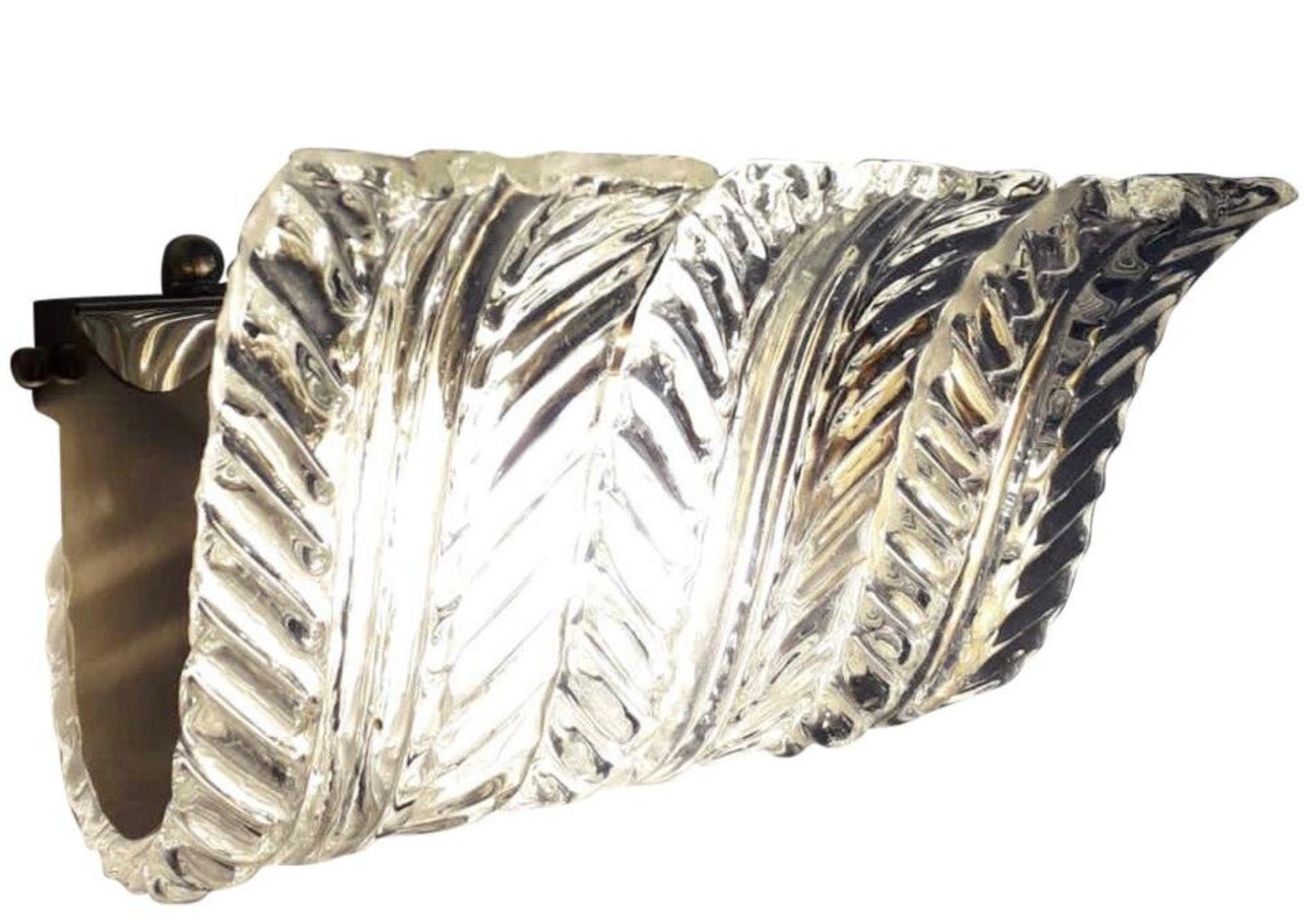 Italian Set of Fourteen Sconces w/ Clear Murano Glass Leaves by Maria Maggi Italy 1990's For Sale
