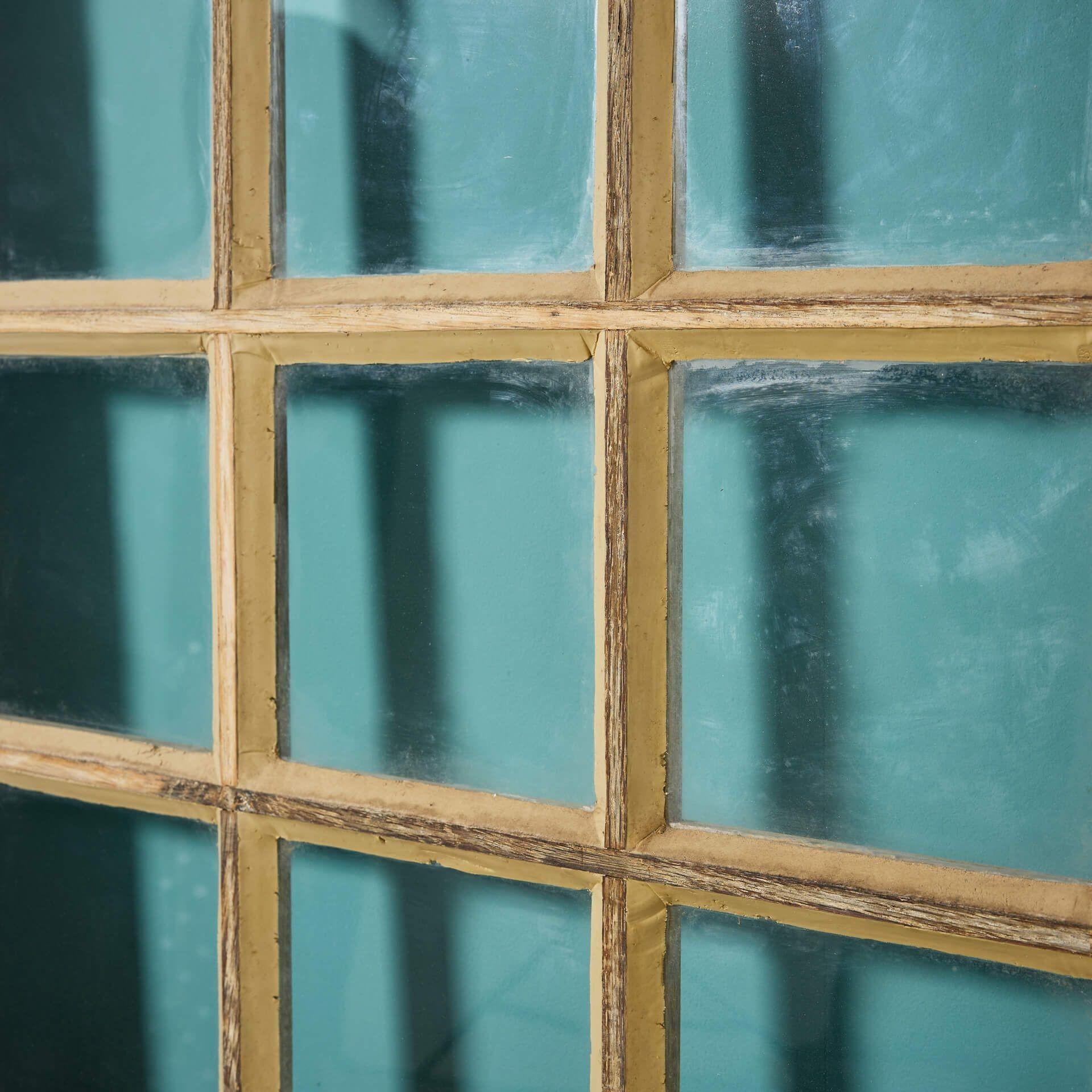 Set di porte doppie in pino con vetri antichi francesi In condizioni discrete in vendita a Wormelow, Herefordshire