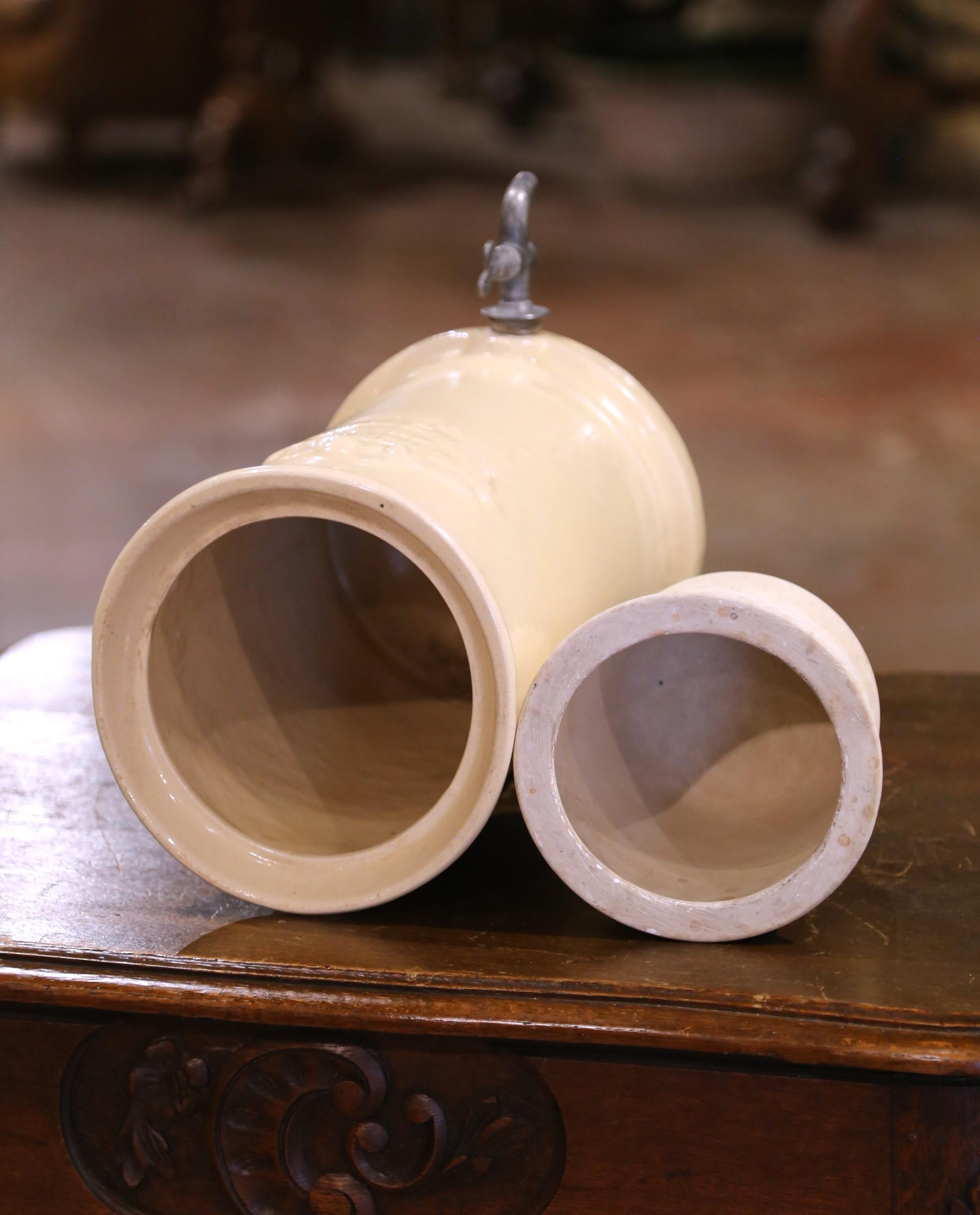 Set of French Apothecary Pasteur Water Filters in Cream Glaze, 19th Century For Sale 9