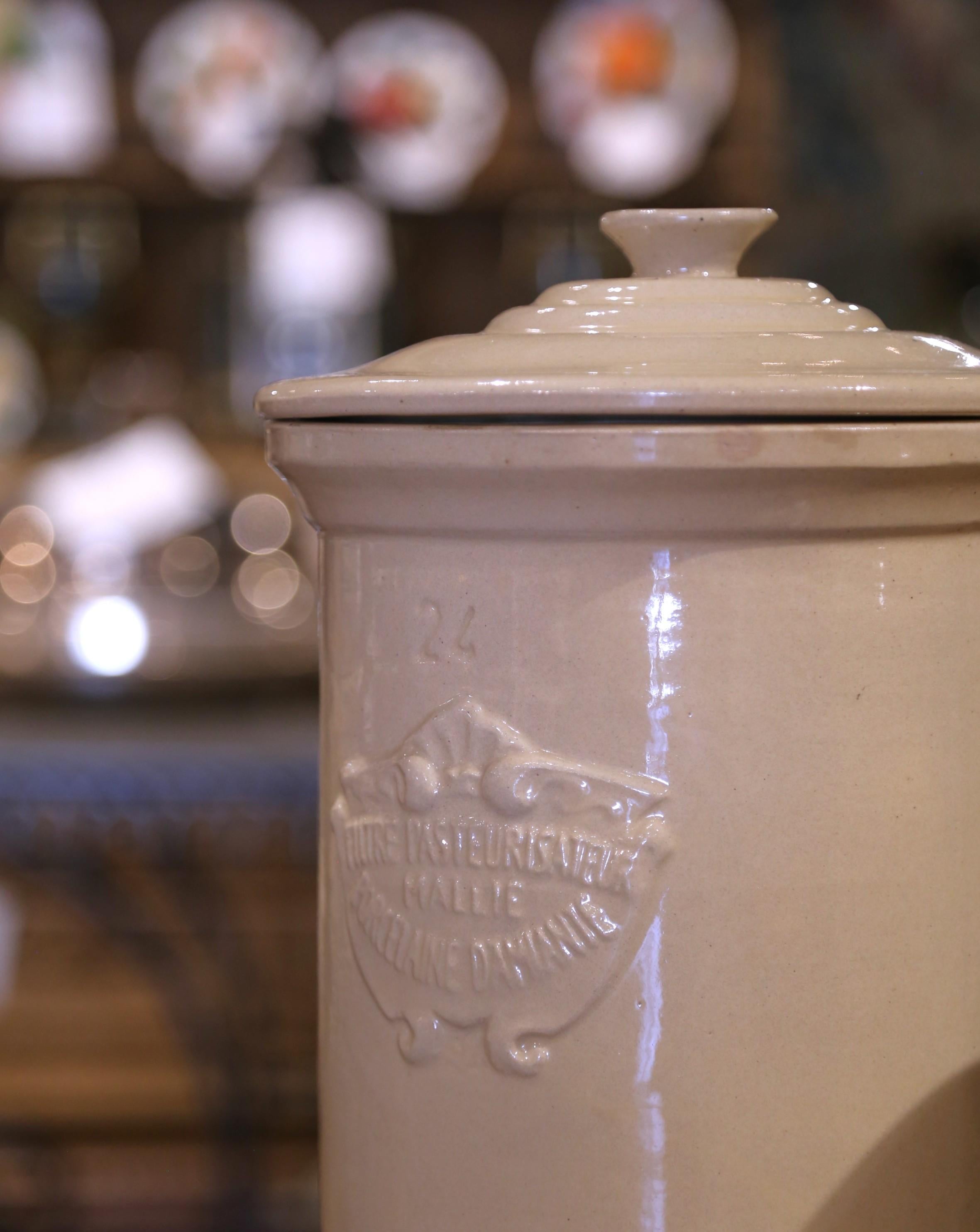 Set of French Apothecary Pasteur Water Filters in Cream Glaze, 19th Century In Excellent Condition For Sale In Dallas, TX
