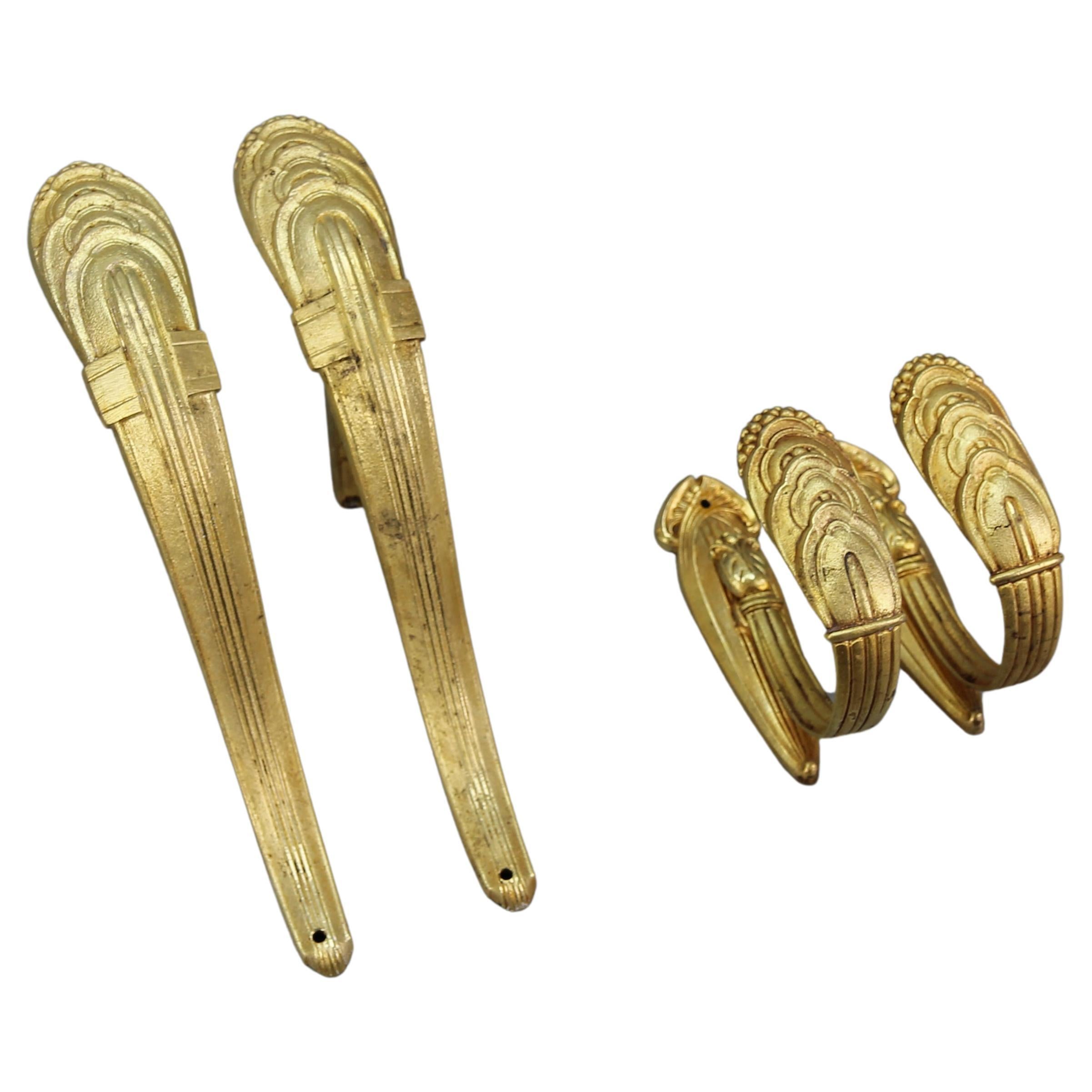 Set of French Art Deco Bronze Curtain Rod Support Brackets and Tiebacks, ca 1930 For Sale