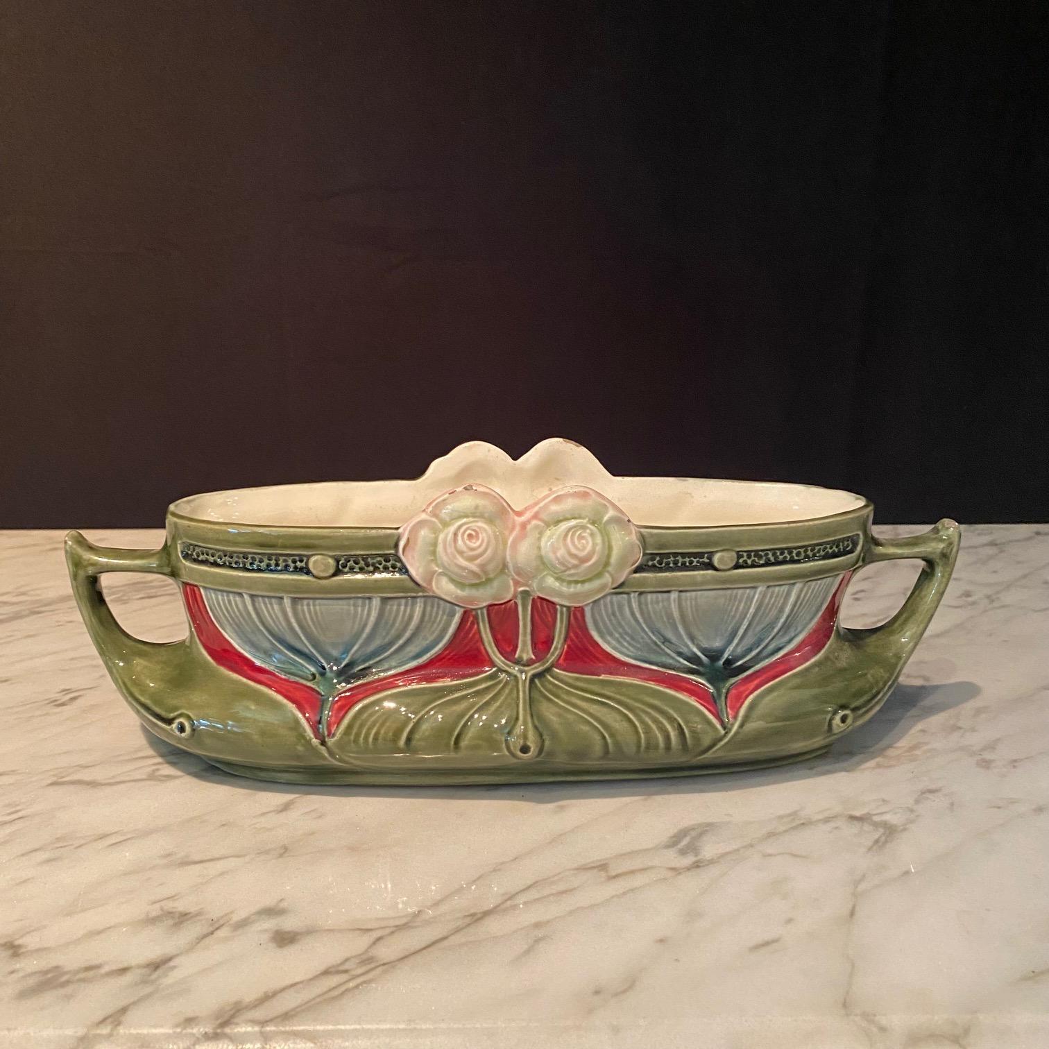 Early 20th Century Set of French Art Nouveau Pair of Vases and Matching Jardiniere Tureen  For Sale