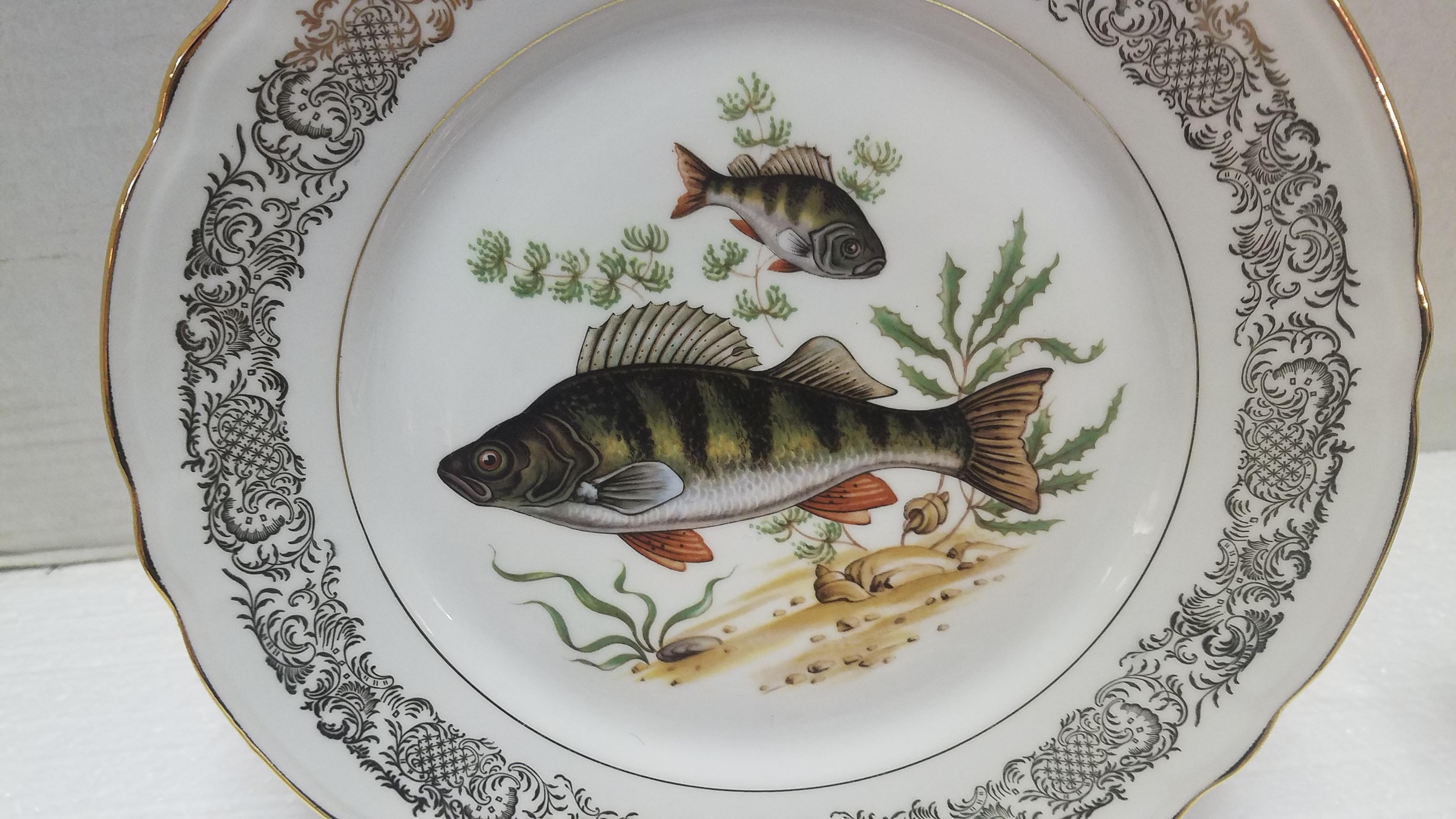 Porcelain Set of French Dinnerware, 13 Pieces For Sale