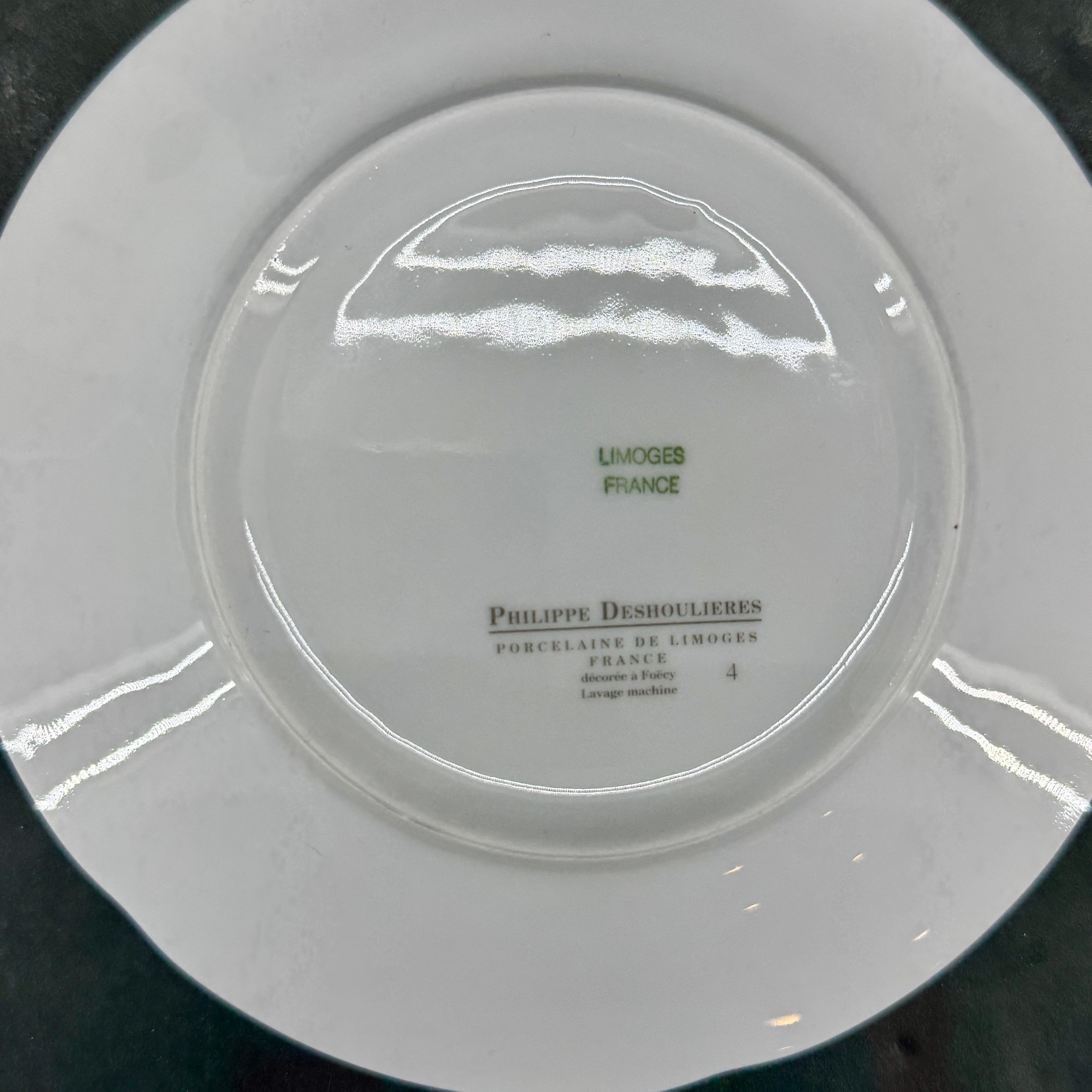 Set von französischen Limoge-Wein- Cheese-Porzellan-Applikationentellern im Angebot 5