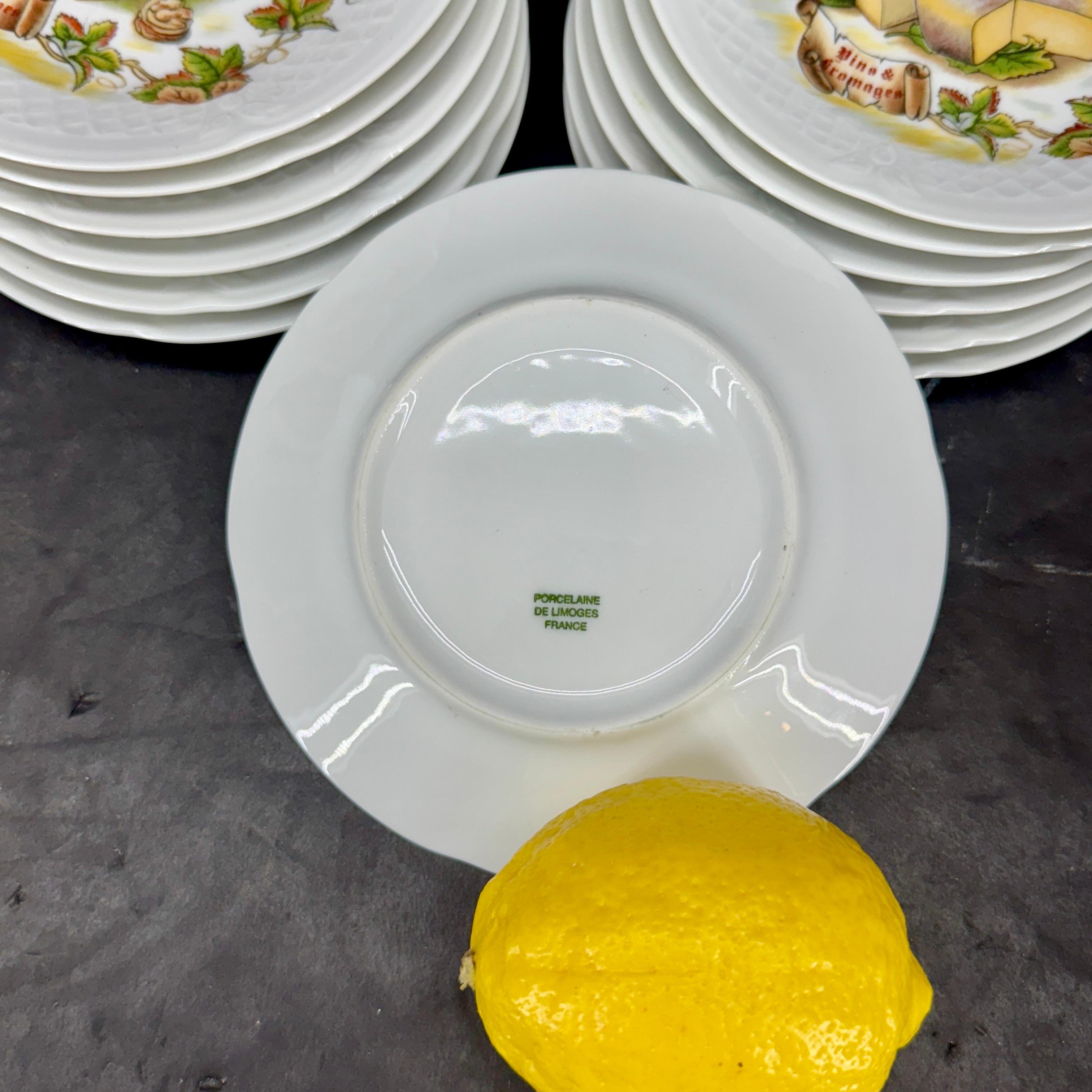 Set von französischen Limoge-Wein- Cheese-Porzellan-Applikationentellern im Angebot 6