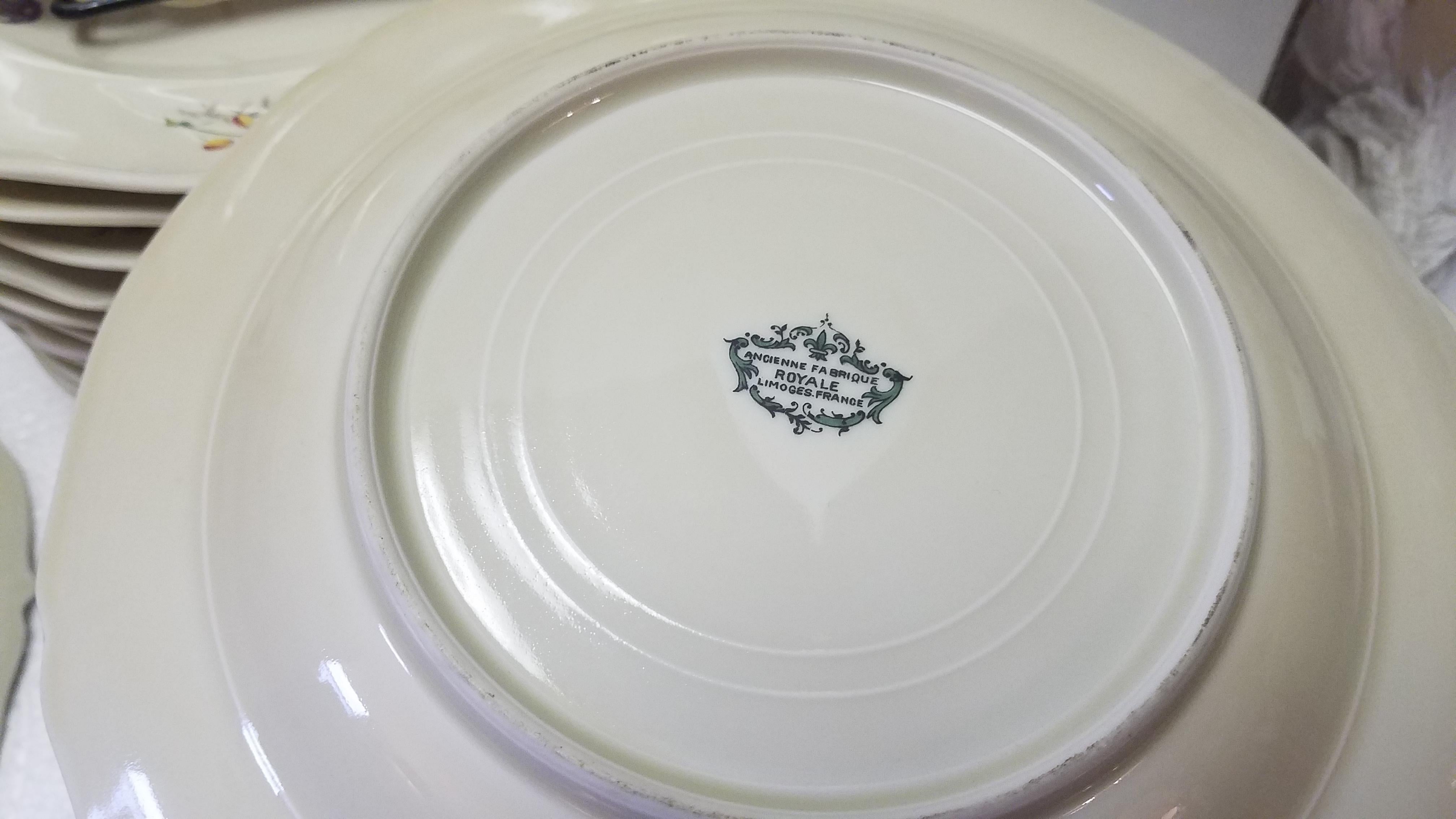 Set of French Limoges Dinnerware, 29 Pieces For Sale 4