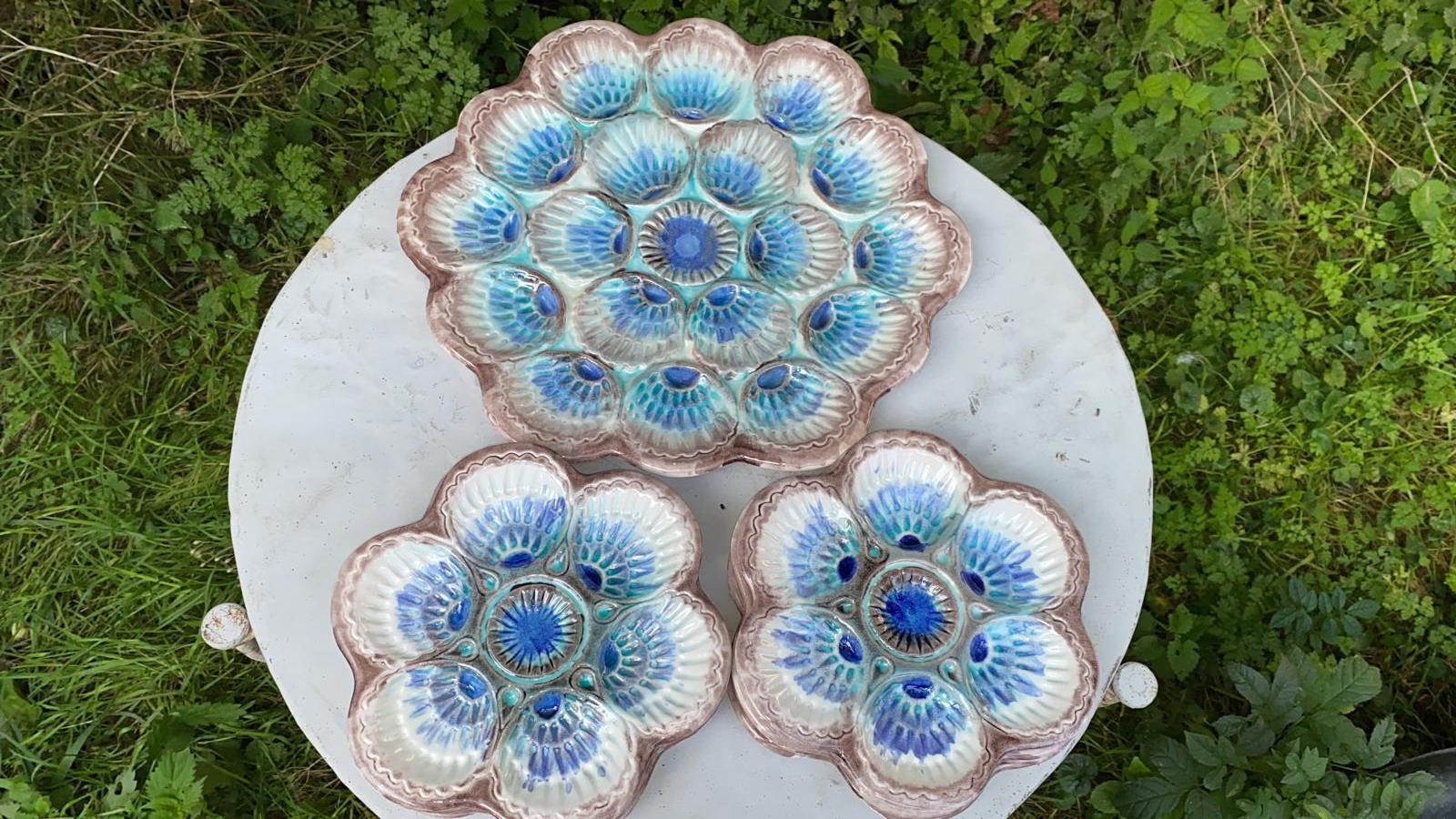 Set of French Majolica Oyster Plates & Platter Marcel Guillot, circa 1950 For Sale 2
