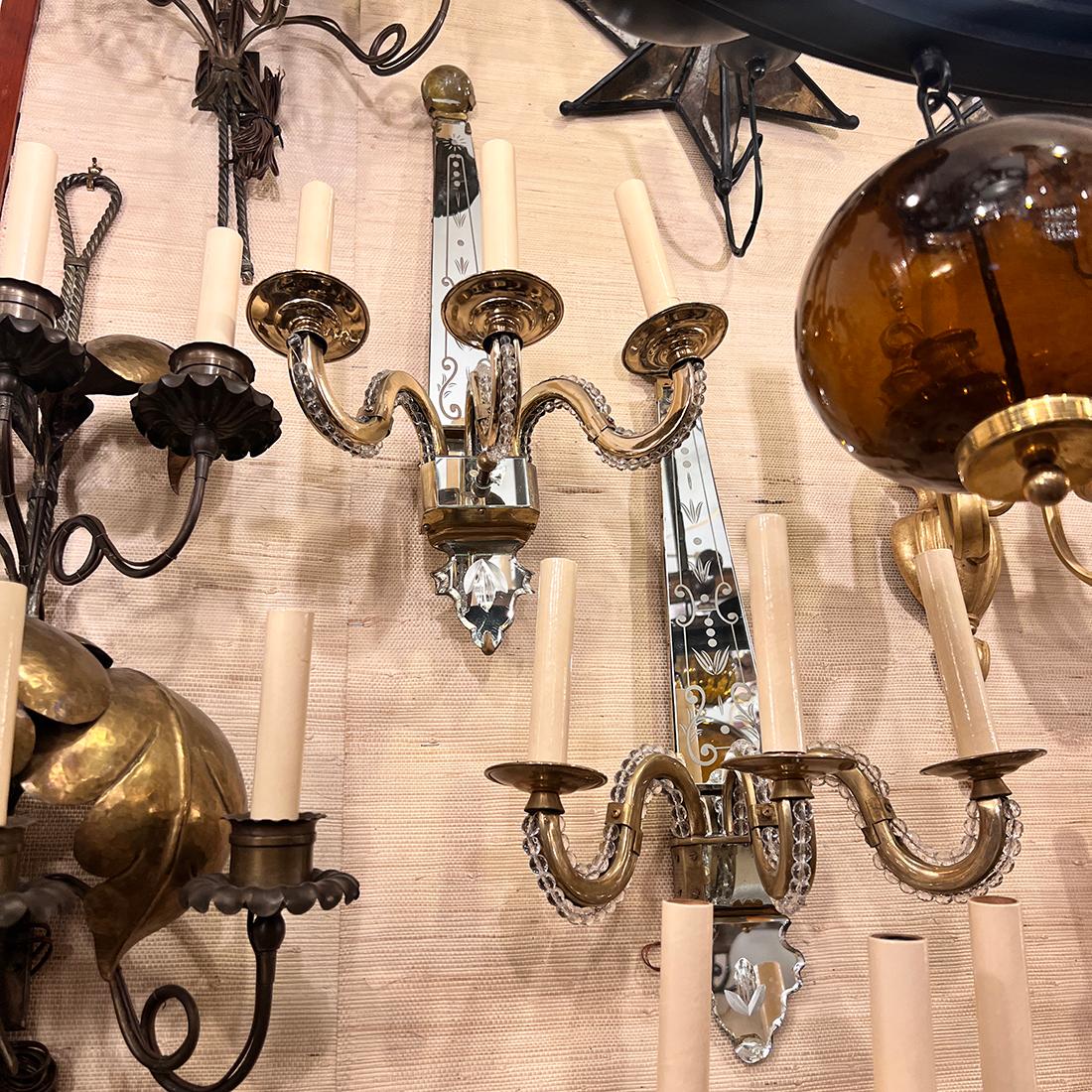 Set di lampade a specchio in stile moderno francese, vendute a coppia in vendita 2