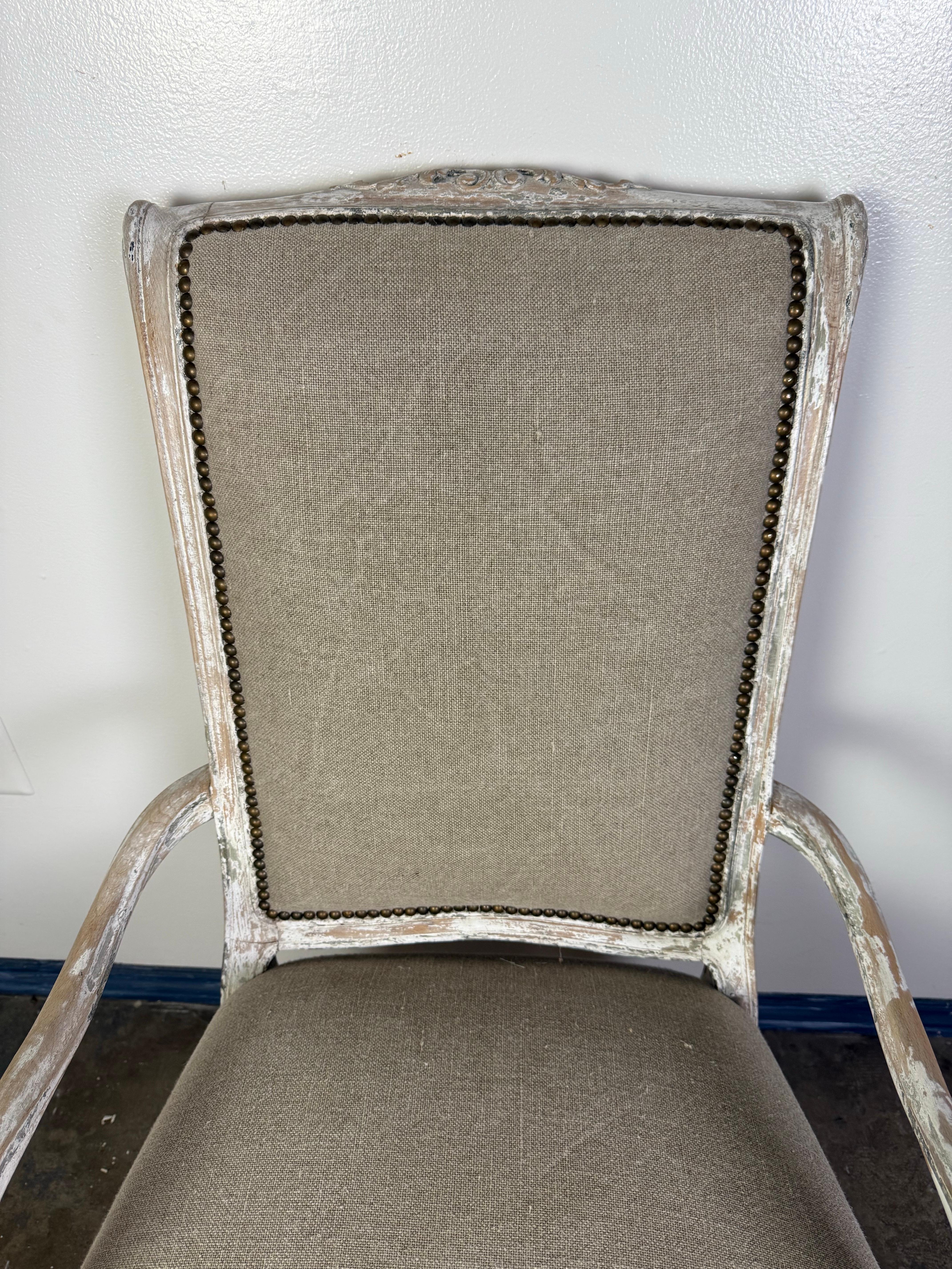 Milieu du XXe siècle Ensemble de chaises de salle à manger peintes en français C.I.C. en vente