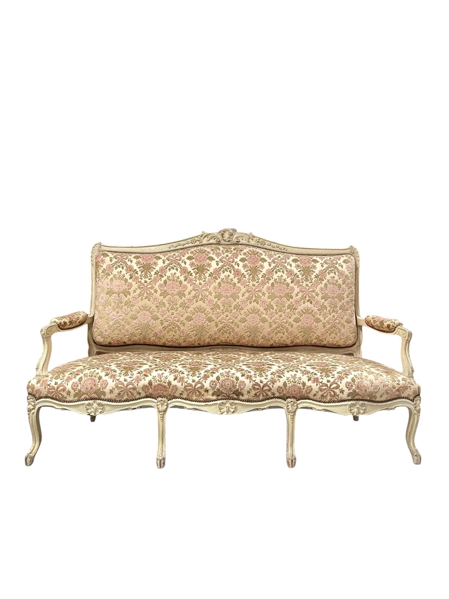Ensemble de canapés français 2 fauteuils 2 chaises en bois peint sculpté de style Louis XV en vente 5