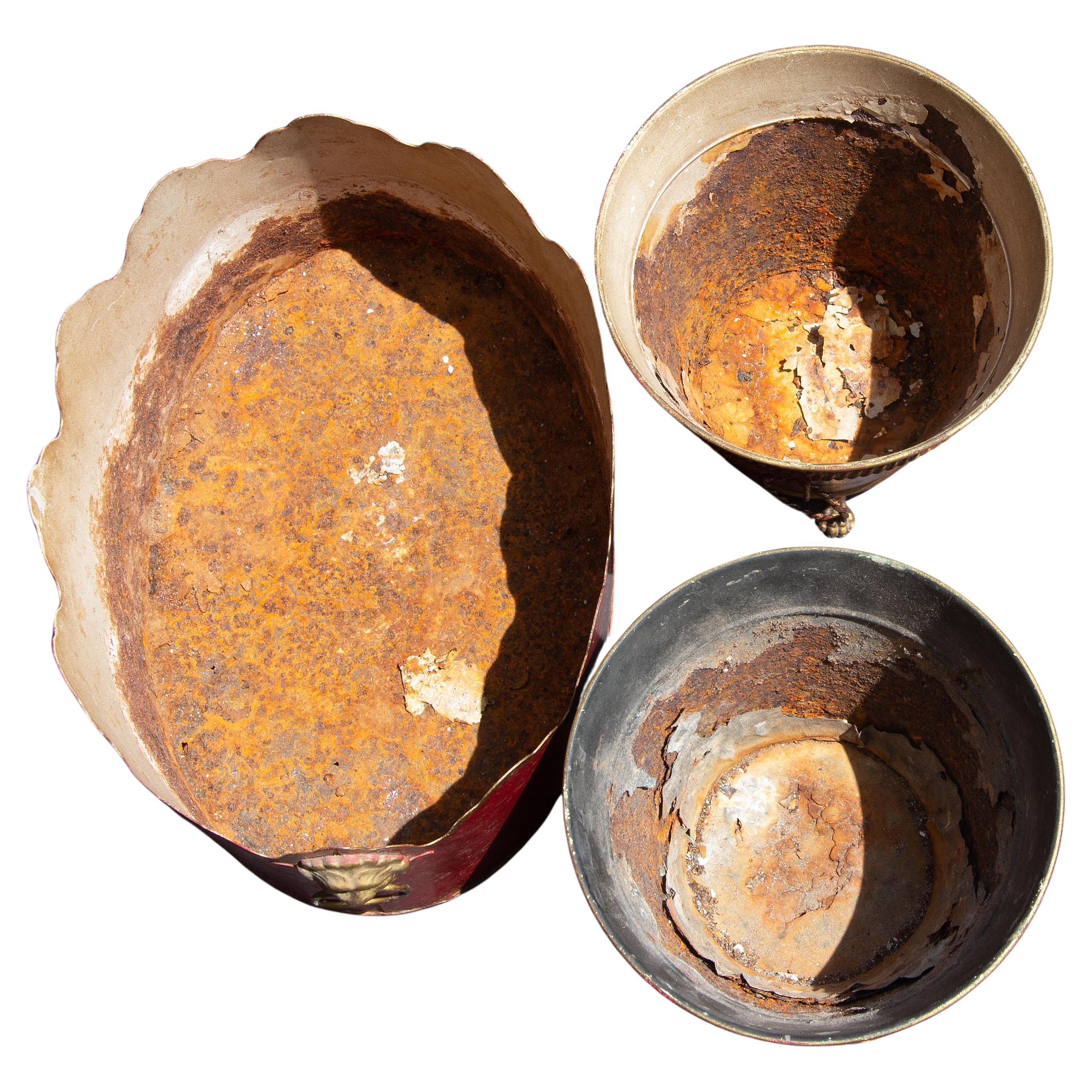 Metallo Set di fioriere in toleware francese della metà del XX secolo in vendita